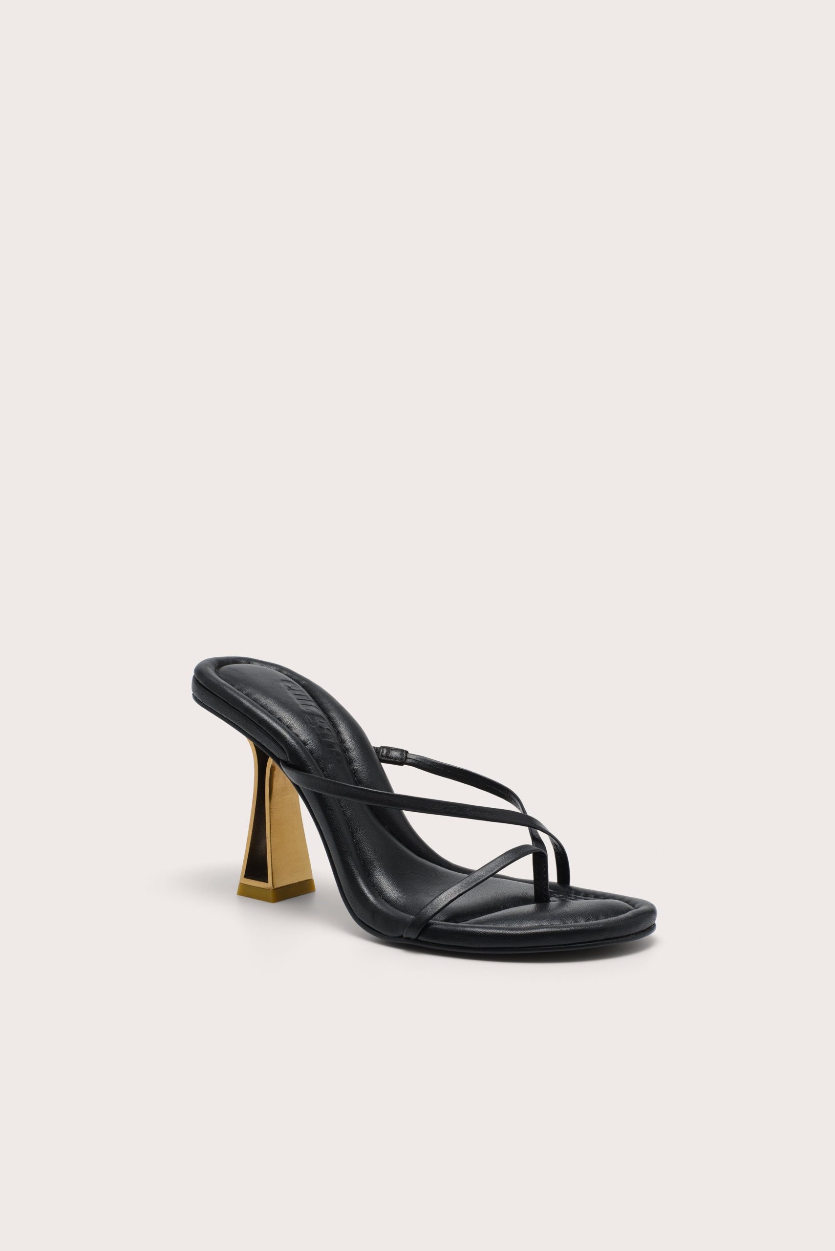 052125_CULTGAIA_SORIAH_SANDAL_BLK_Angle-scaled
