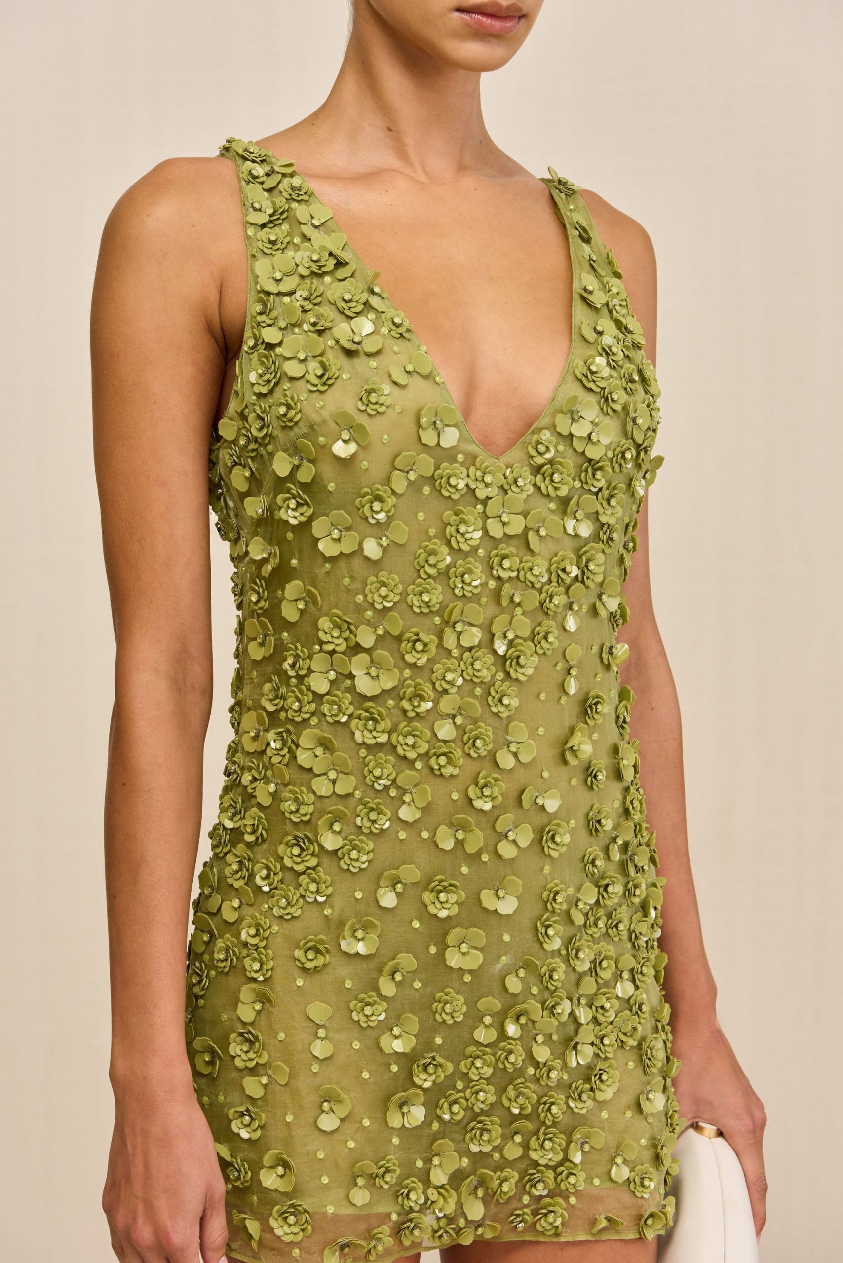 250519_CG_RES26_27_SAPPHIRA_DRESS_PST_0061_WEBBED-scaled