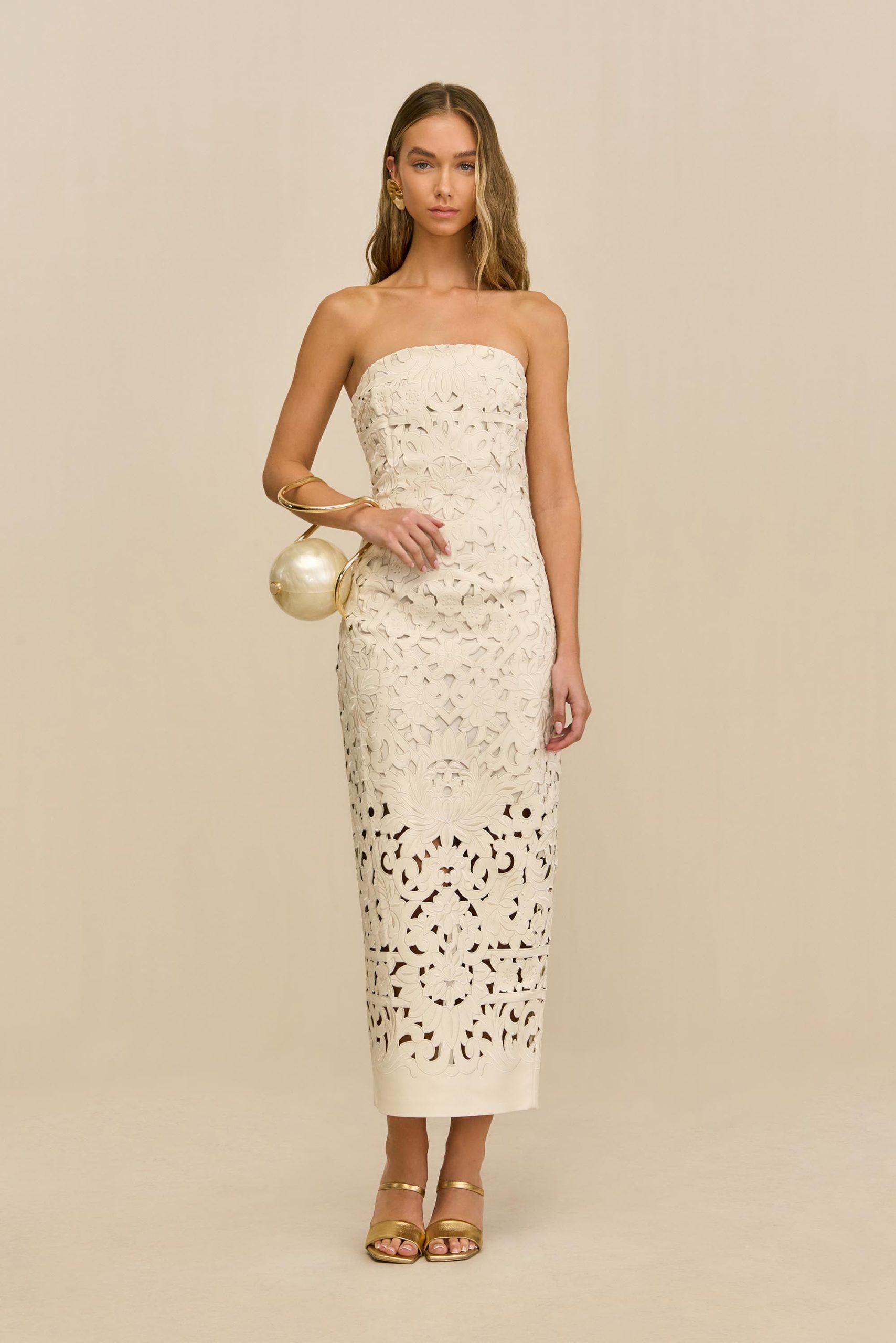 250824_DR_CG_SP26_HS26_30_RAYLENE_DRESS_SEASHELL_0016_WEBBED_cd8d985b-f3df-4ef4-b688-2ab77609fe7c-scaled