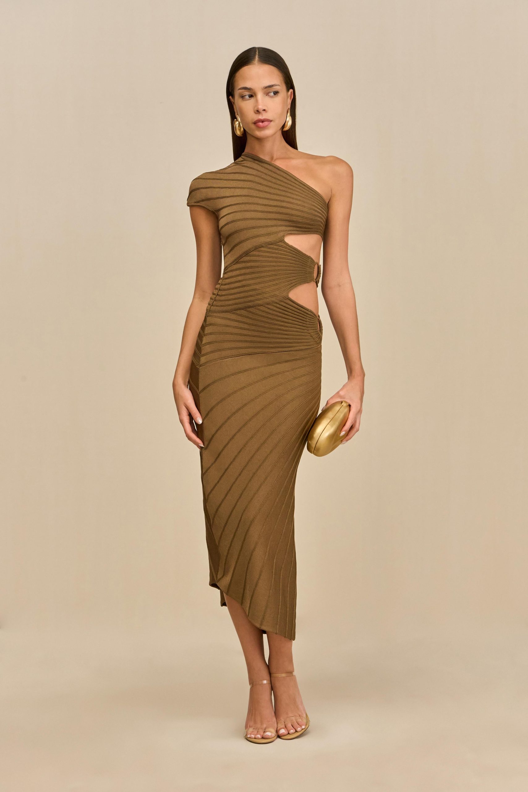 250903_DR_CG_23_LURENZ_DRESS_AFFOGATO_0004_WEBBED-scaled