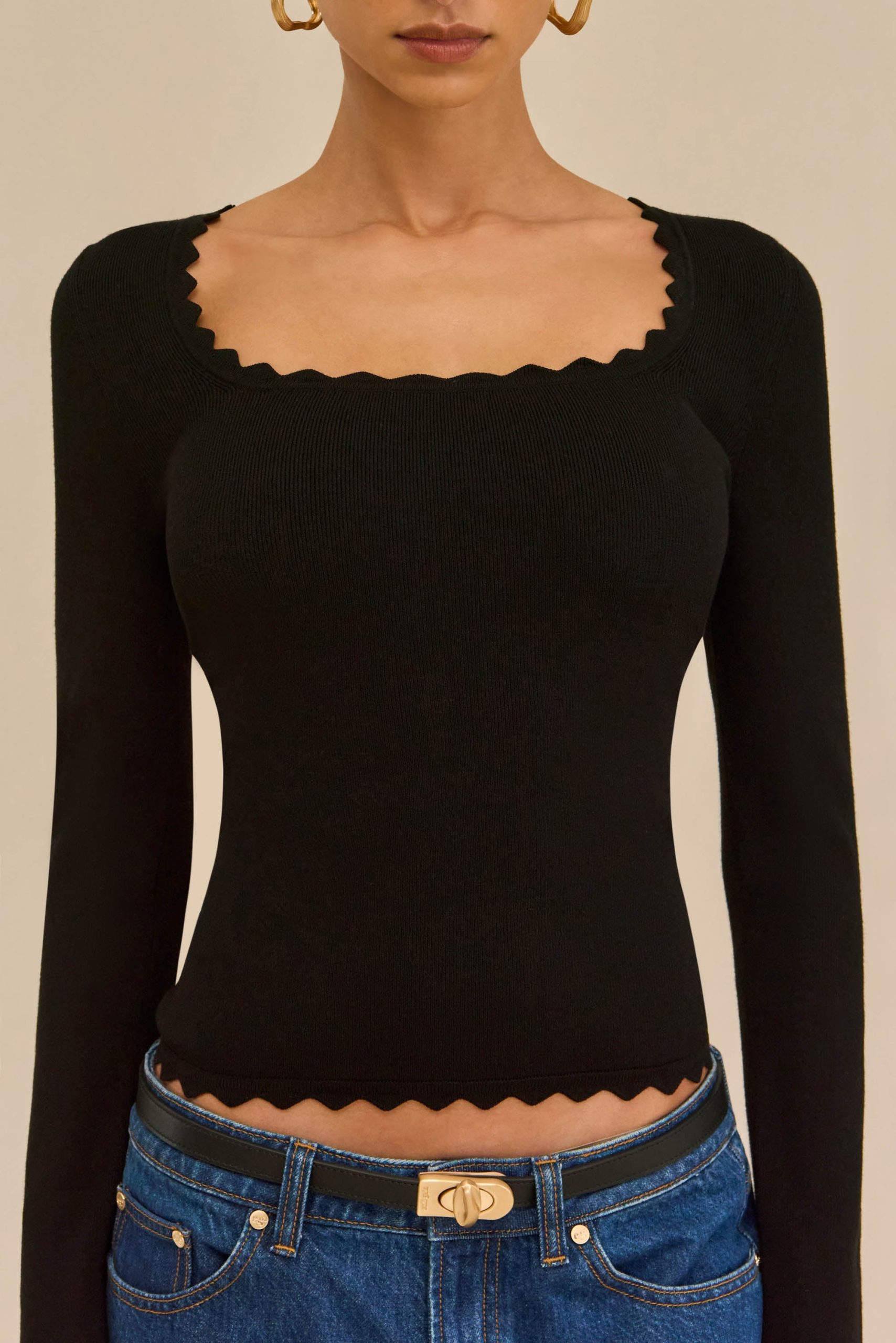 251110_DR_CULT_GAIA_R26_RESHOOTS_34_JEAN_TOP_BLK_0023_WEBBED-scaled