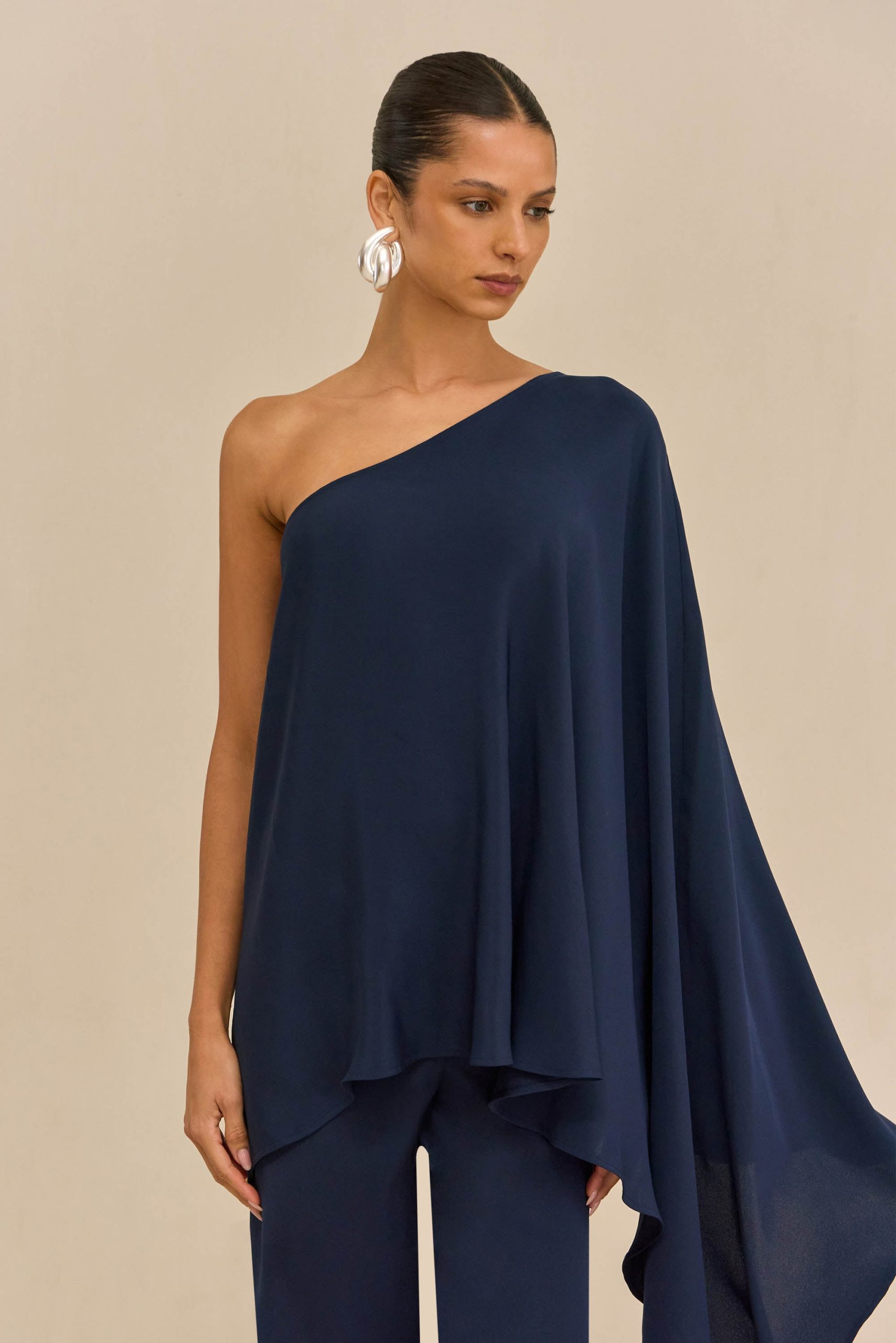 251110_DR_CULT_GAIA_R26_RESHOOTS_72_TAJISHA_TOP_SARA_PANT_DP_LK_0028_WEBBED-scaled