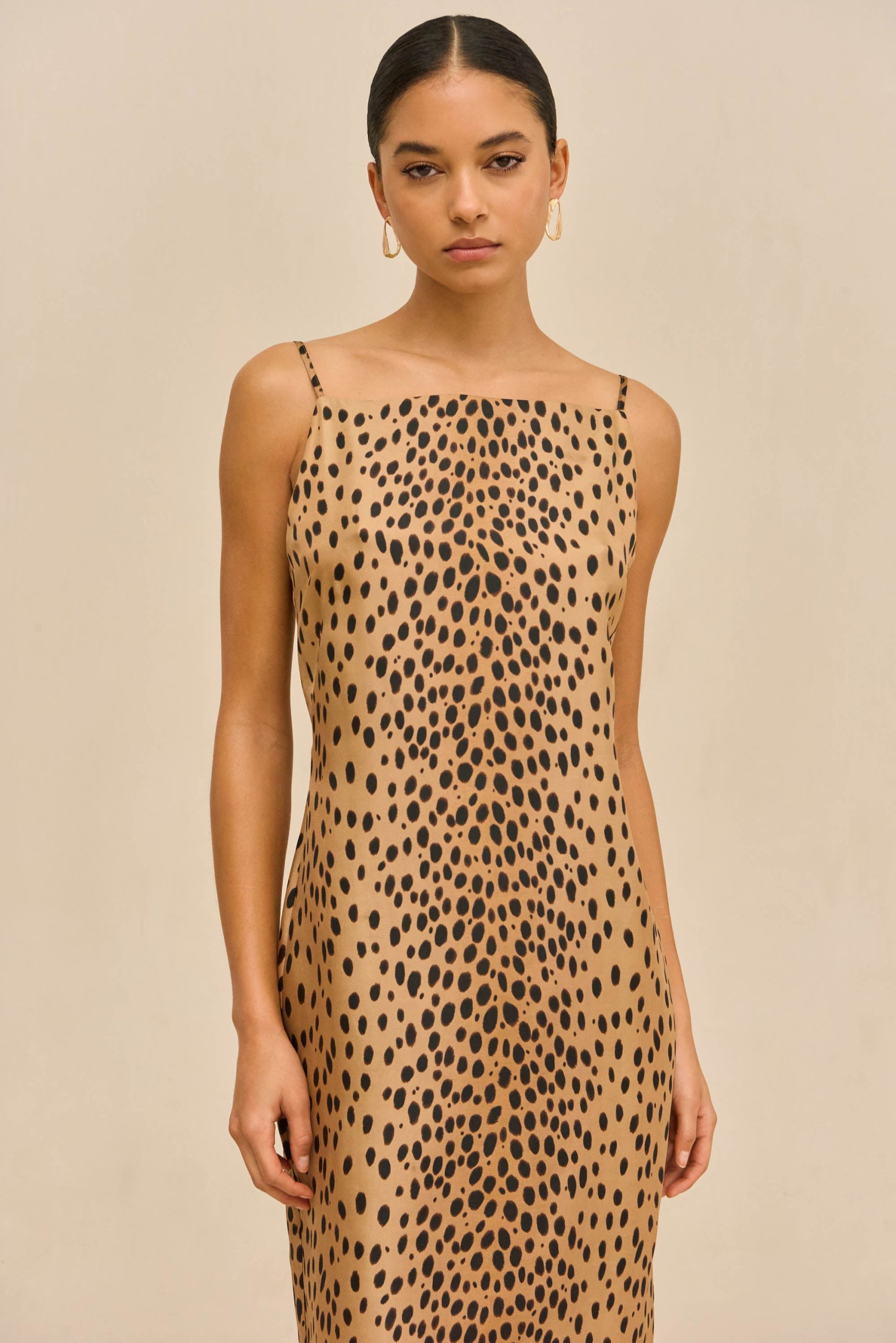 251118_DR_CG_PF26_LB_101_RENESME_DRESS_CHEETAH_0016_WEBBED-scaled