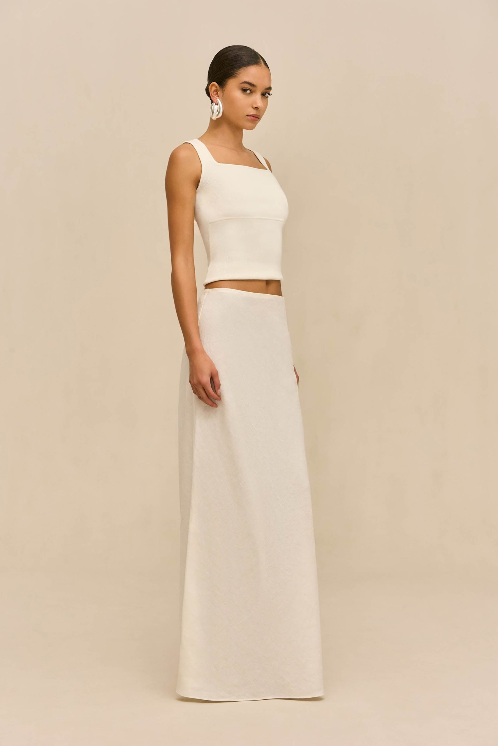 251118_DR_CG_PF26_LB_150_LEVI_TOP_WHT_0029-scaled