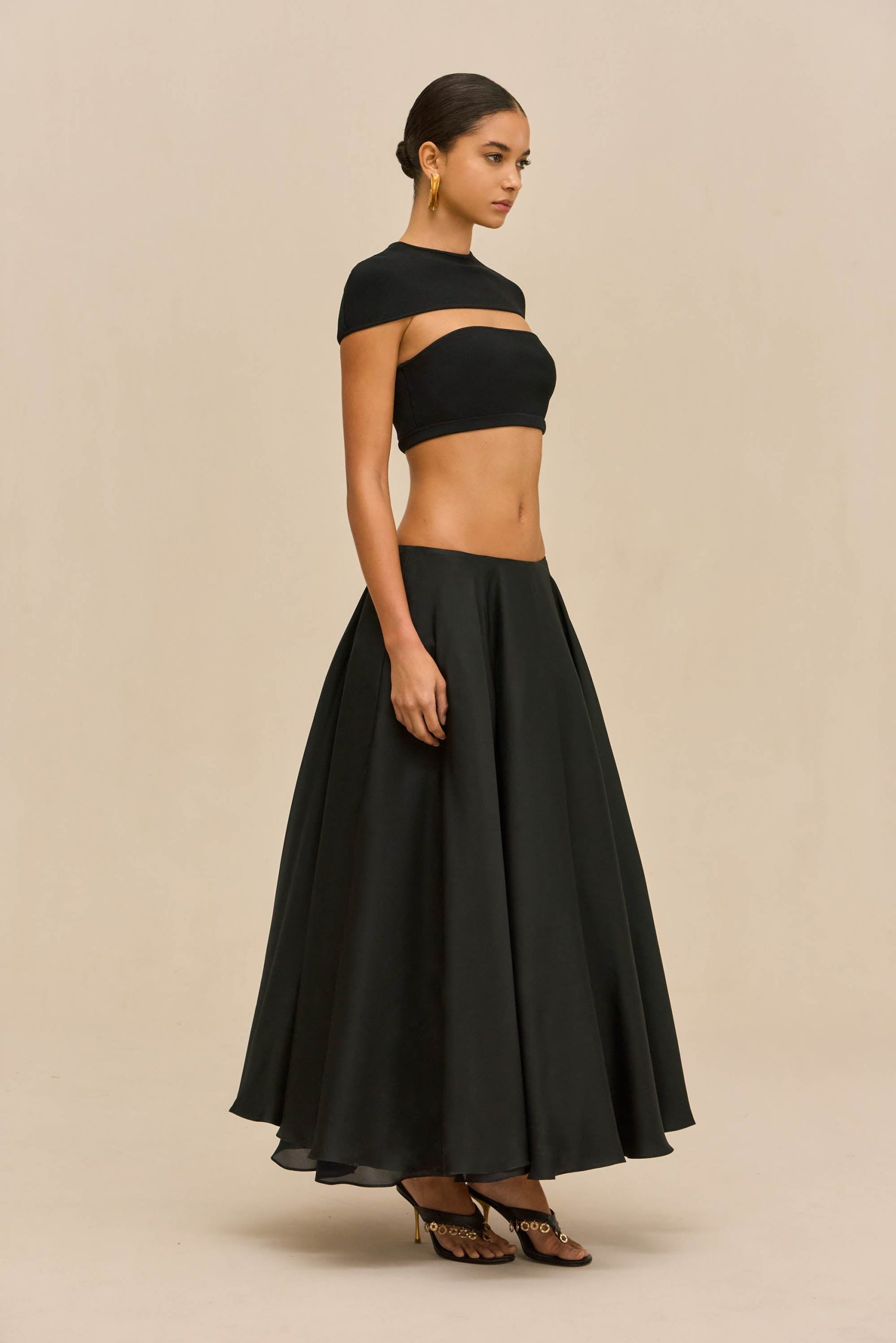 251118_DR_CG_PF26_LB_151_BRETT_TOP_BLK_CYRENE_SKIRT_0024_WEBBED_1-scaled