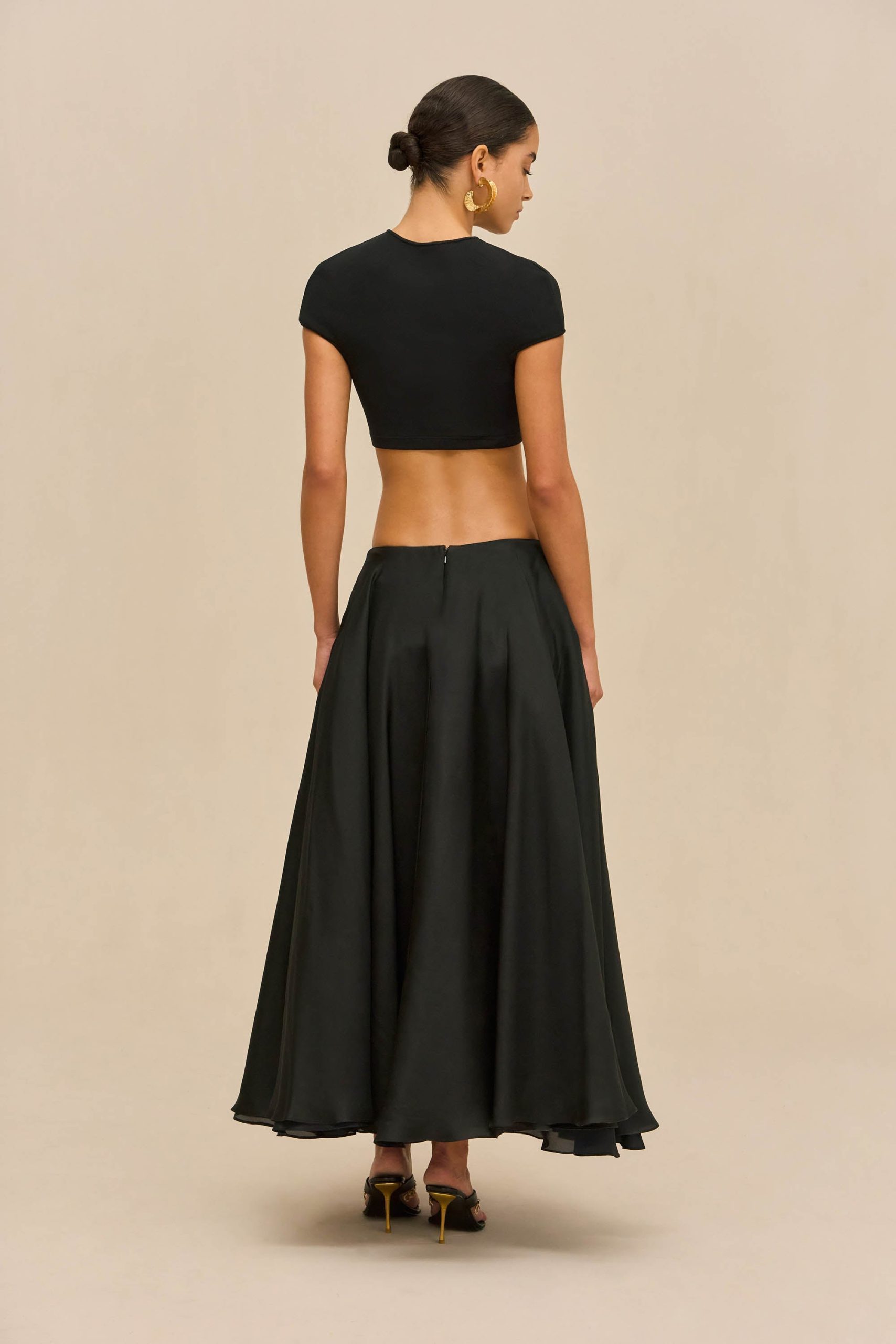 251118_DR_CG_PF26_LB_151_BRETT_TOP_BLK_CYRENE_SKIRT_0030_WEBBED-scaled