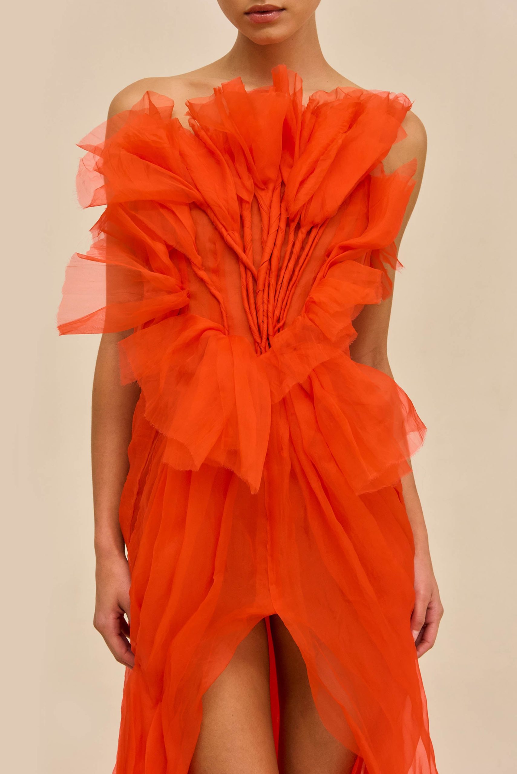 251118_DR_CG_PF26_LB_152_SUZETTE_GOWN_TANGELO_0012_WEBBED-scaled