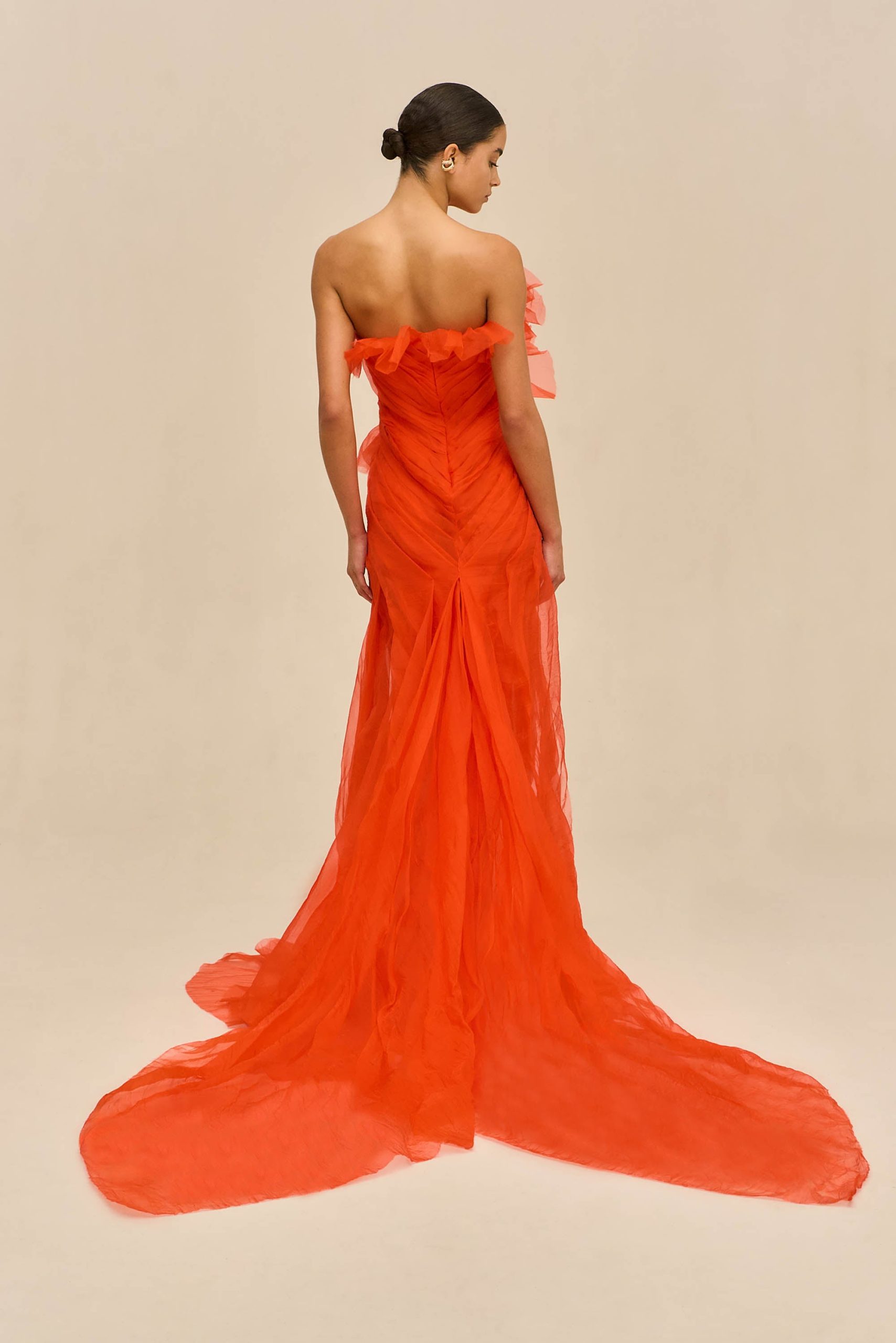 251118_DR_CG_PF26_LB_152_SUZETTE_GOWN_TANGELO_0020_WEBBED-scaled