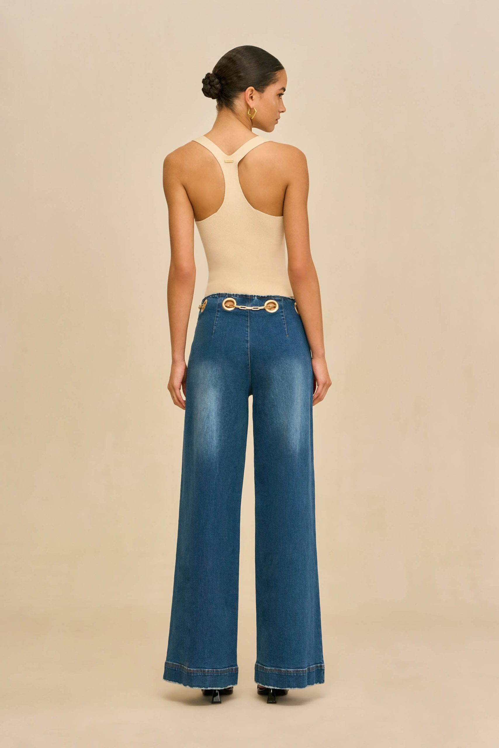 260120_DR_CG_SP_HS26_RESHT_36_SYDNEY_PANT_CRAWFORDTOP_0035_WEBBED-scaled