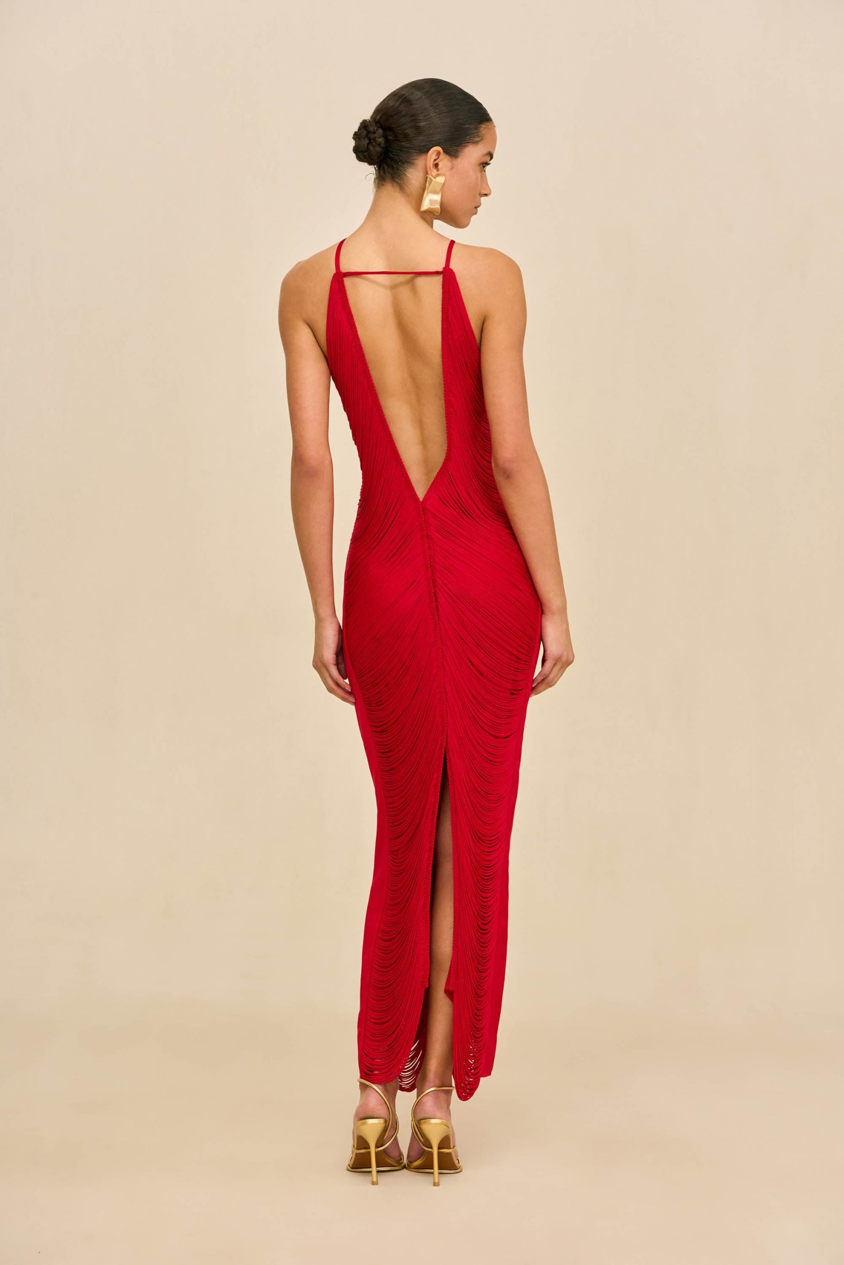 260120_DR_CG_SP_HS26_RESHT_64_RENATA_GOWN_GHERMEZ_0043_WEBBED-scaled