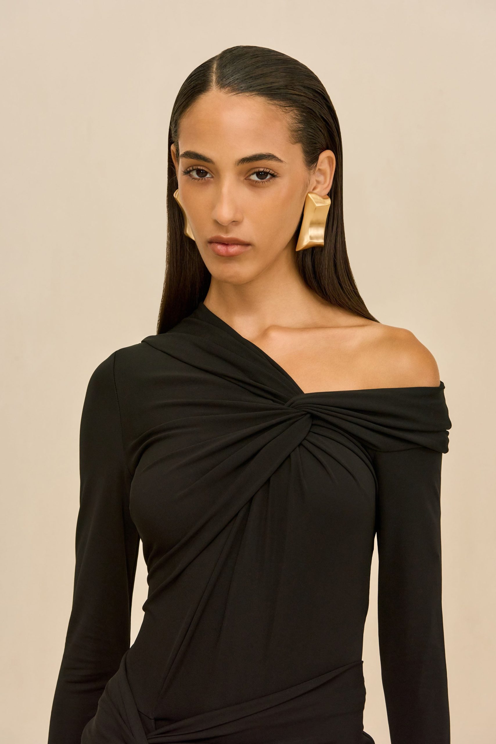260121_DR_CG_SP_HS26_RESHT_120_DELAINEY_DRESS_BLK_0016_WEBBED-scaled
