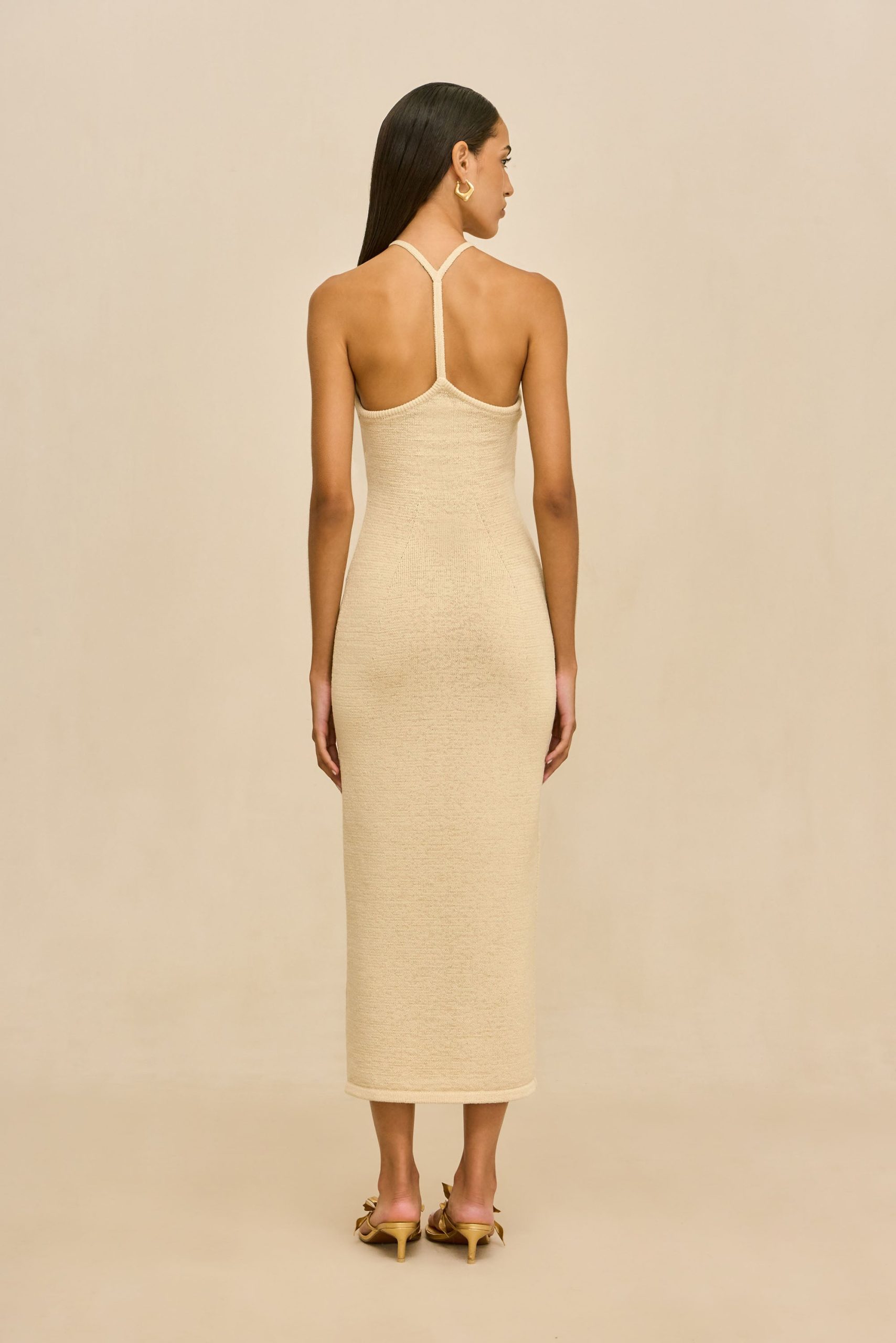 260121_DR_CG_SP_HS26_RESHT_135_VALMA_DRESS_BEECH_0027_WEBBED-scaled