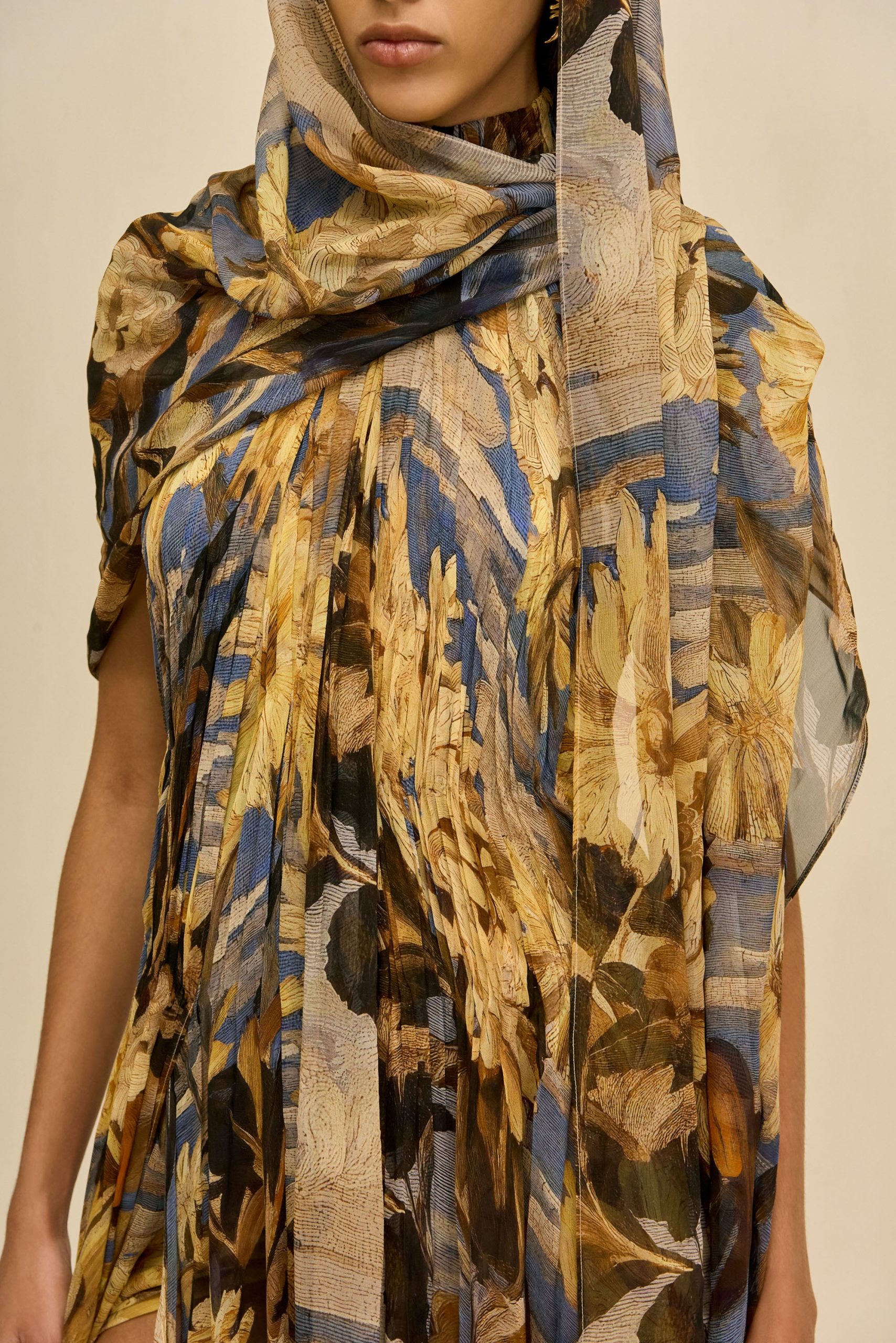 260127_DR_CG_210_EMMITT_GOWN_WILD_DHALIA_0025-scaled