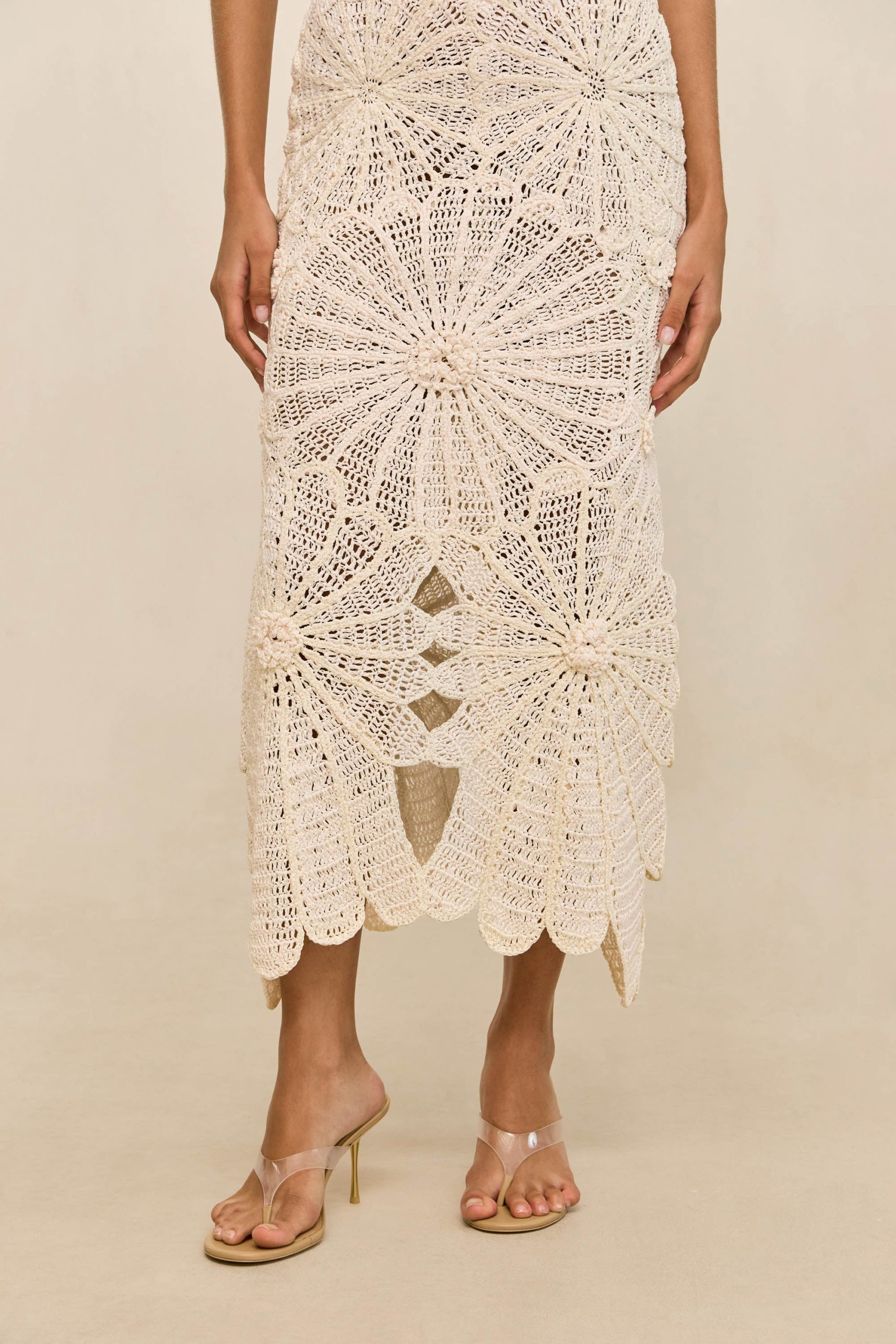 260421_DR_CG_ECOM_RSHTS_19_ELIF_DRESS_WHT_0014_WEBBED-scaled