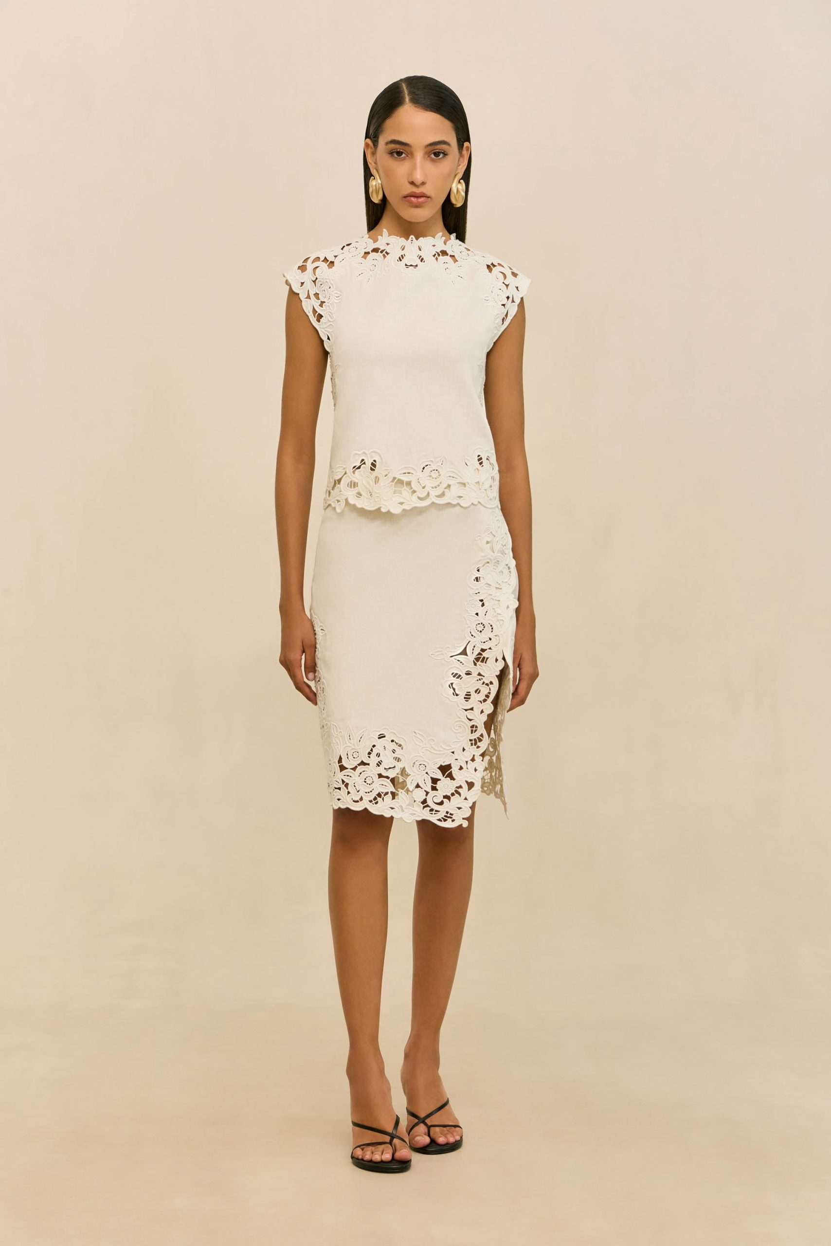 260421_DR_CG_ECOM_RSHTS_38_DESTRY_TOP_SHAYA_SKIRT_WHT_0006_WEBBED-scaled
