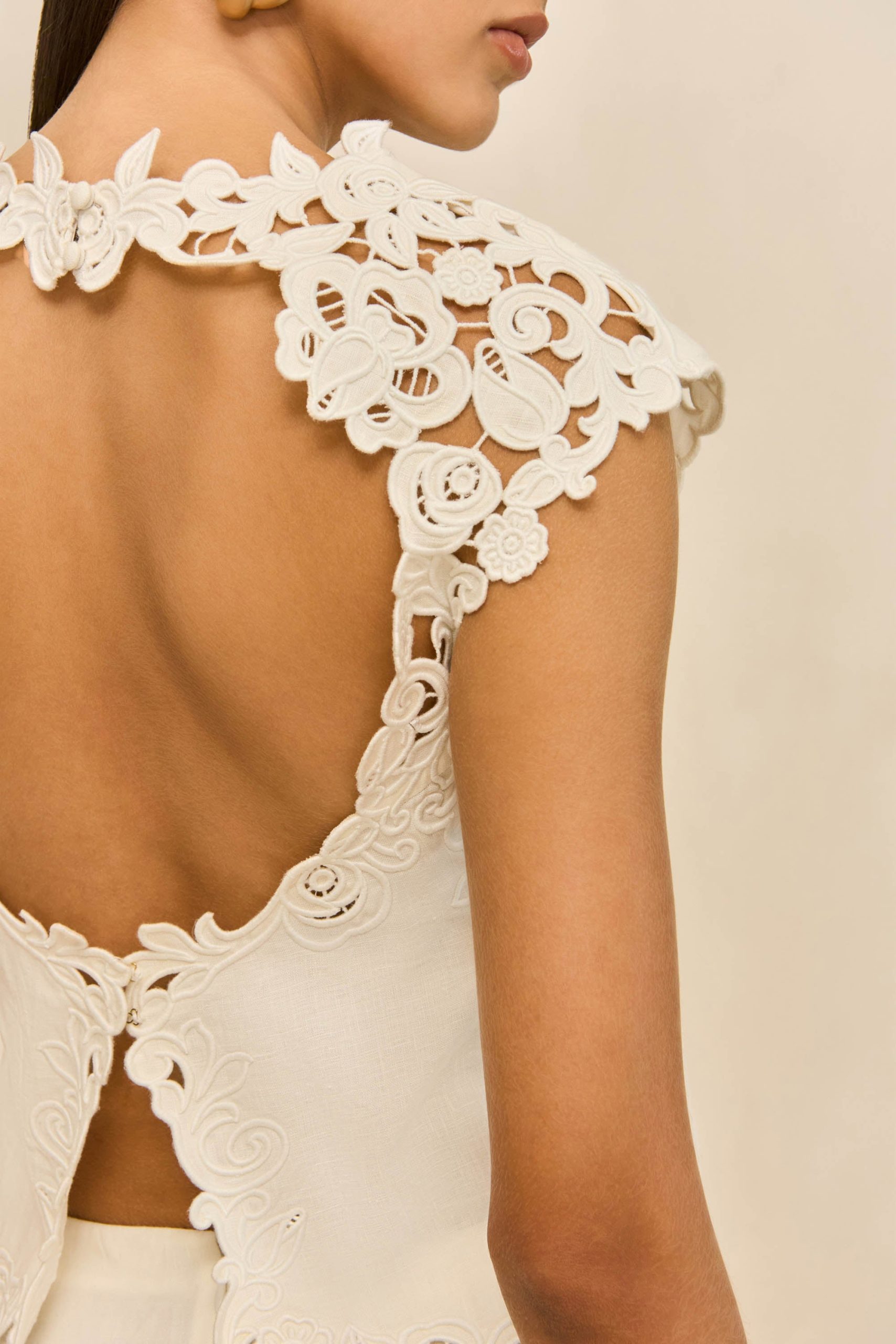 260421_DR_CG_ECOM_RSHTS_38_DESTRY_TOP_SHAYA_SKIRT_WHT_0027_WEBBED-scaled