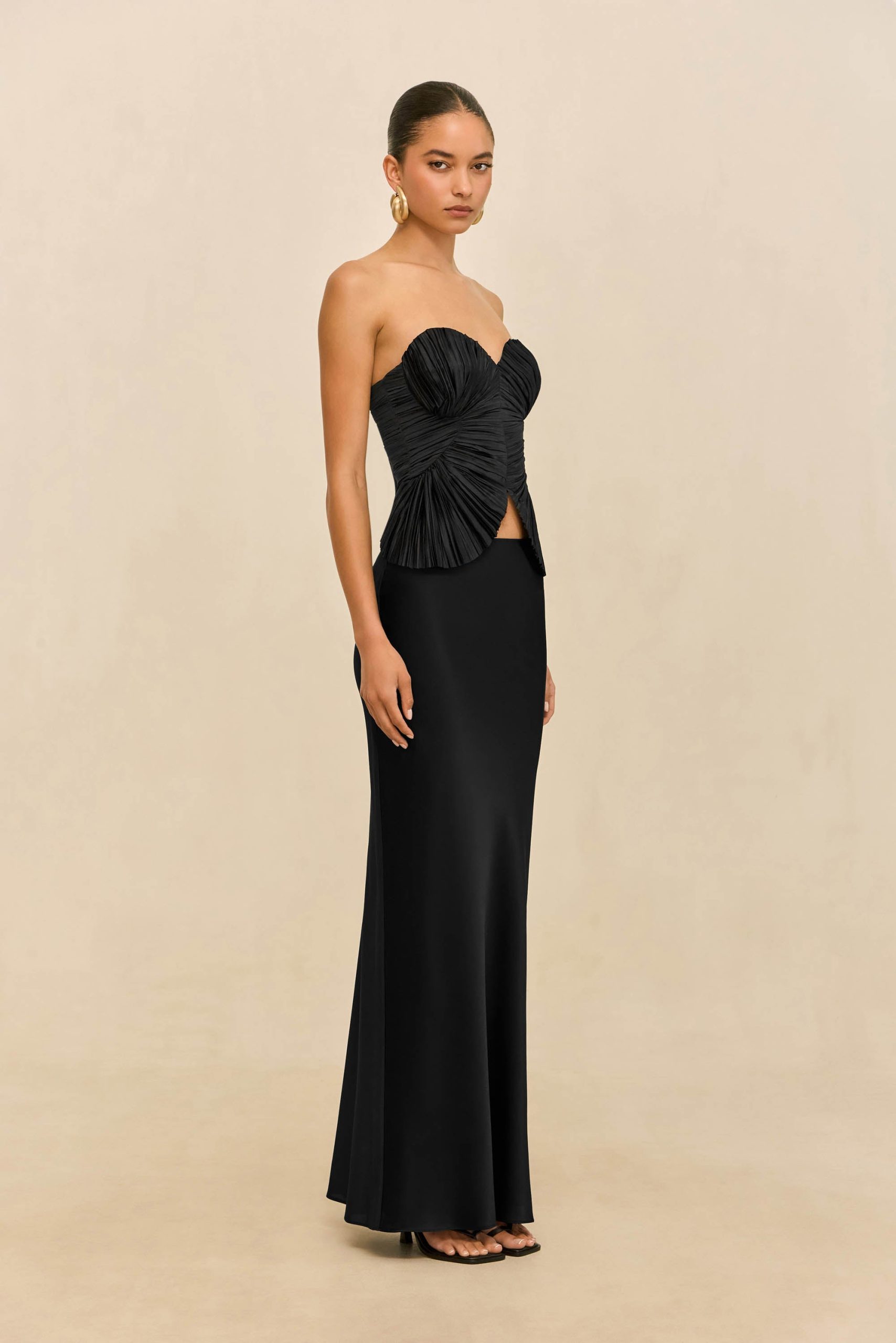 260421_DR_CG_ECOM_RSHTS_63_JACE_TOP_CHANTEL_SKIRT_BLK_0031_WEBBED-scaled