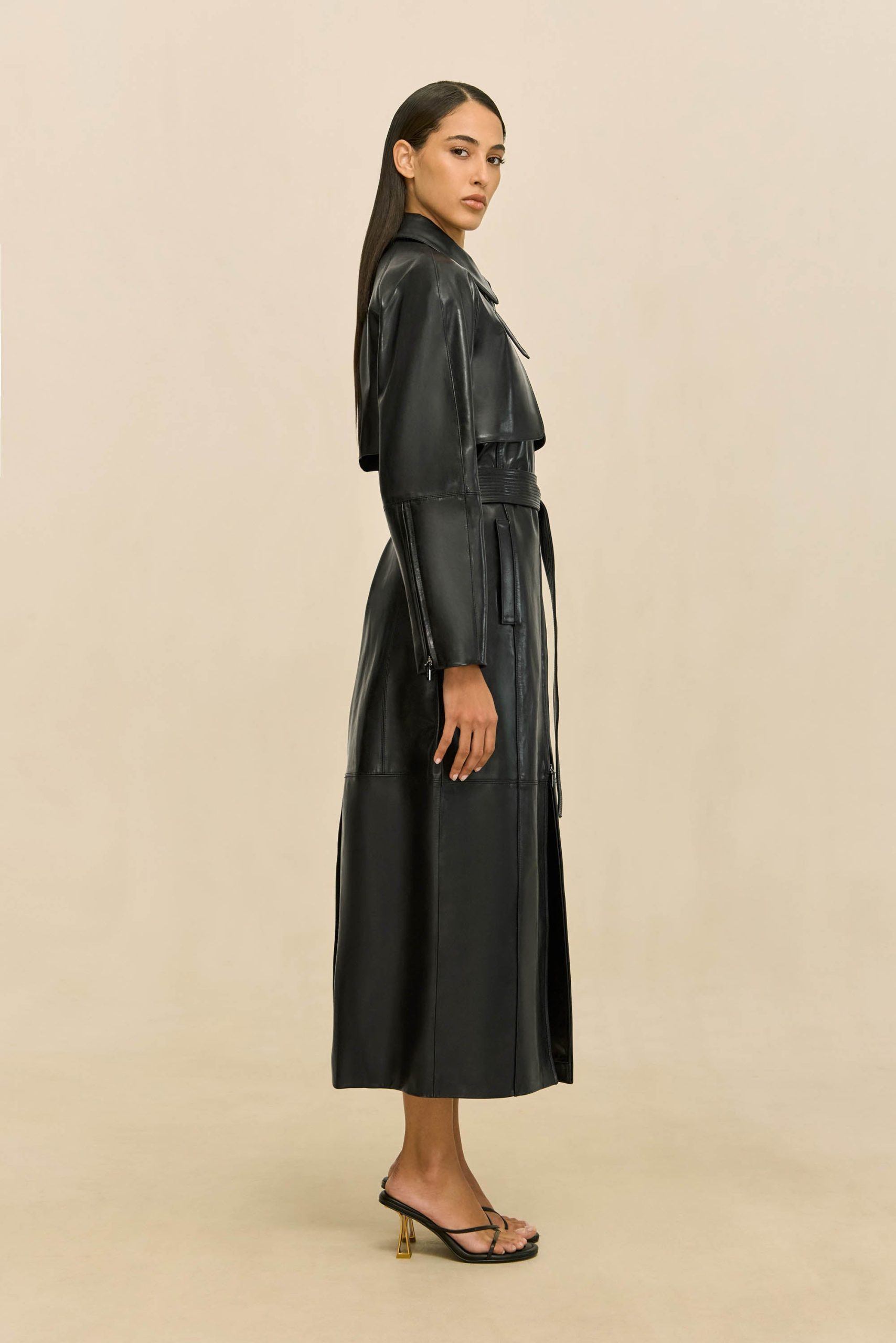 260421_DR_CG_ECOM_RSHTS_82_HAMMER_COAT_BLK_0039_WEBBED-scaled