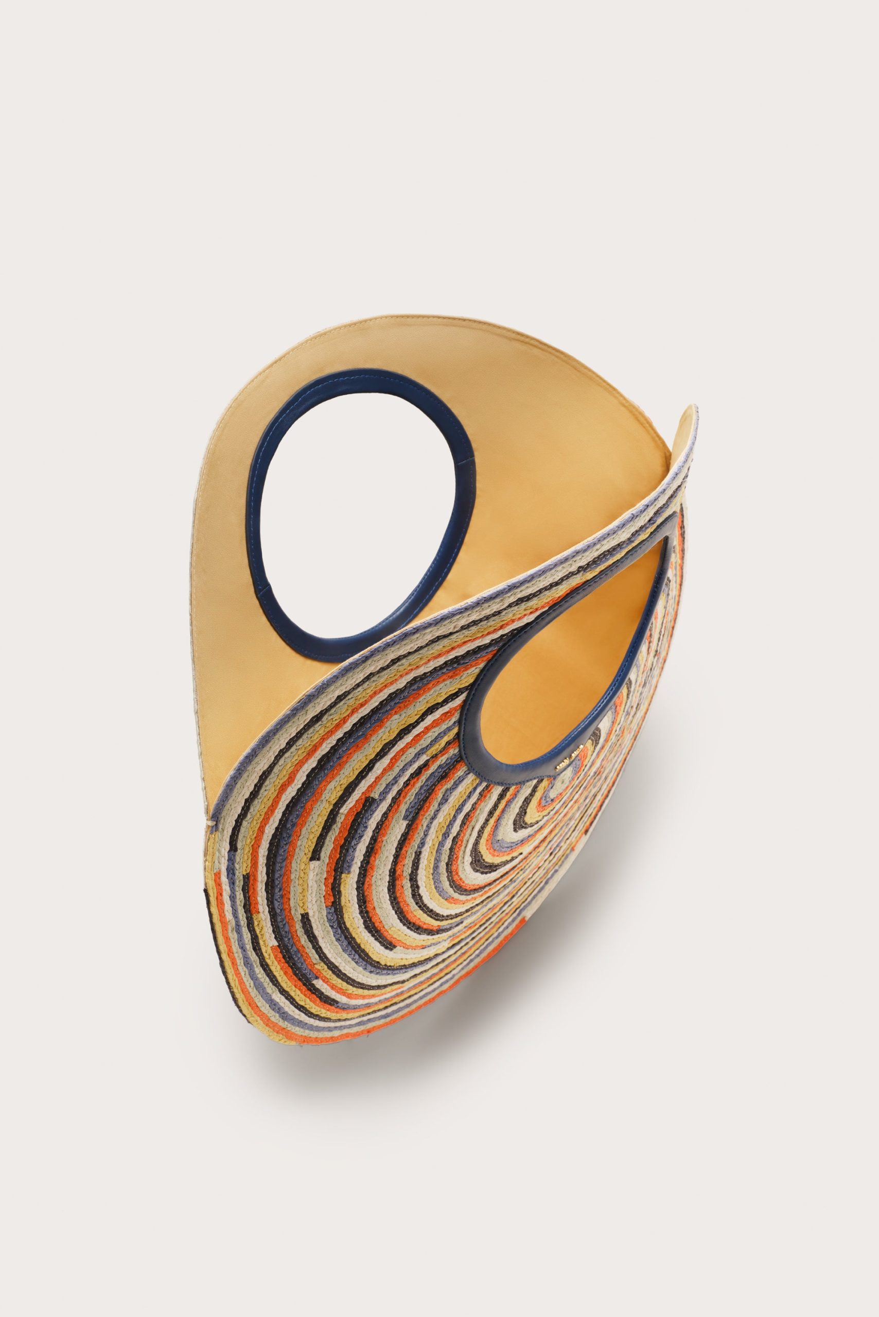 AMUNTOTE_RBM_260420_CultGaia_Product-PF2619215_WEBBED-scaled