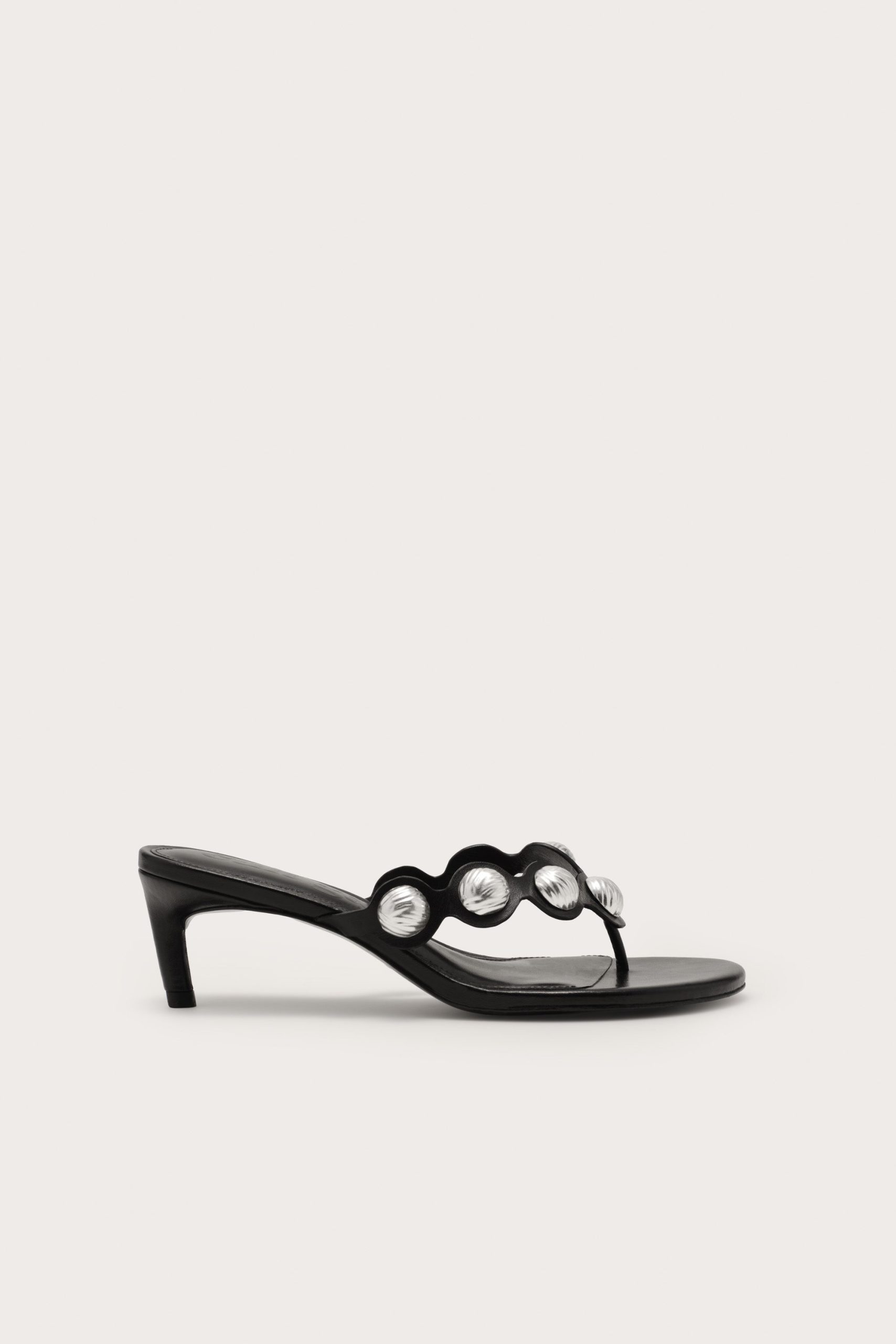 ANORASANDAL_BLK_260420_CultGaia_Product-PF2619477_WEBBED-scaled