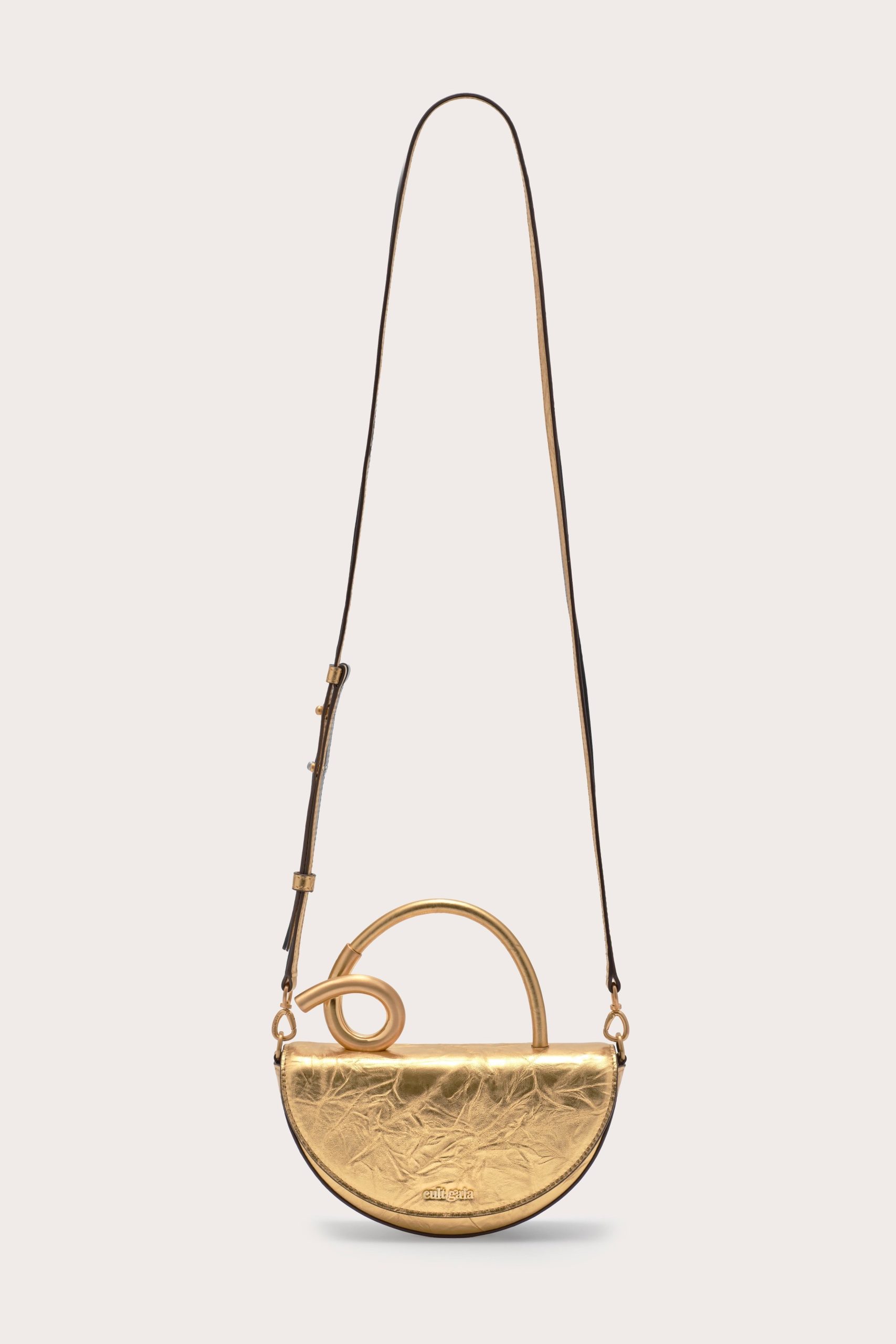 AZARIAHNANOCROSSBODY_BRASS_250709_CultGaia_F25-AX-FTW-BAGS7176_WEBBED-scaled