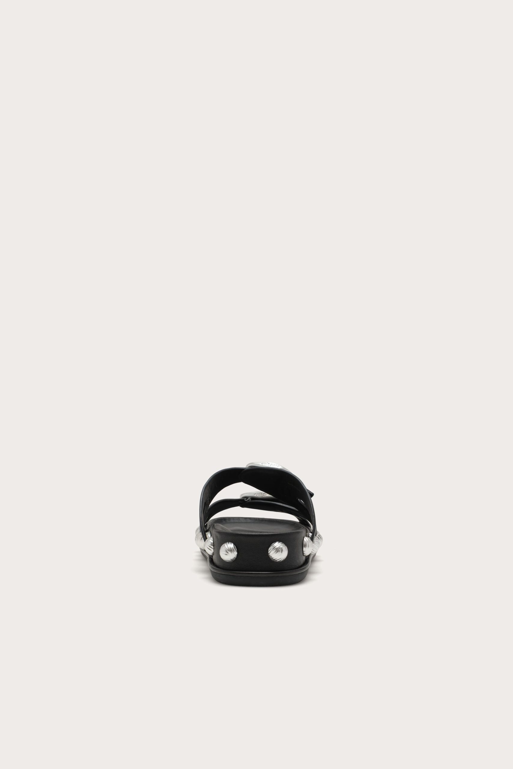 BLAIRSANDAL_BLK260123_Cult-Gaia_Product14736_W1a_WEBBED-scaled