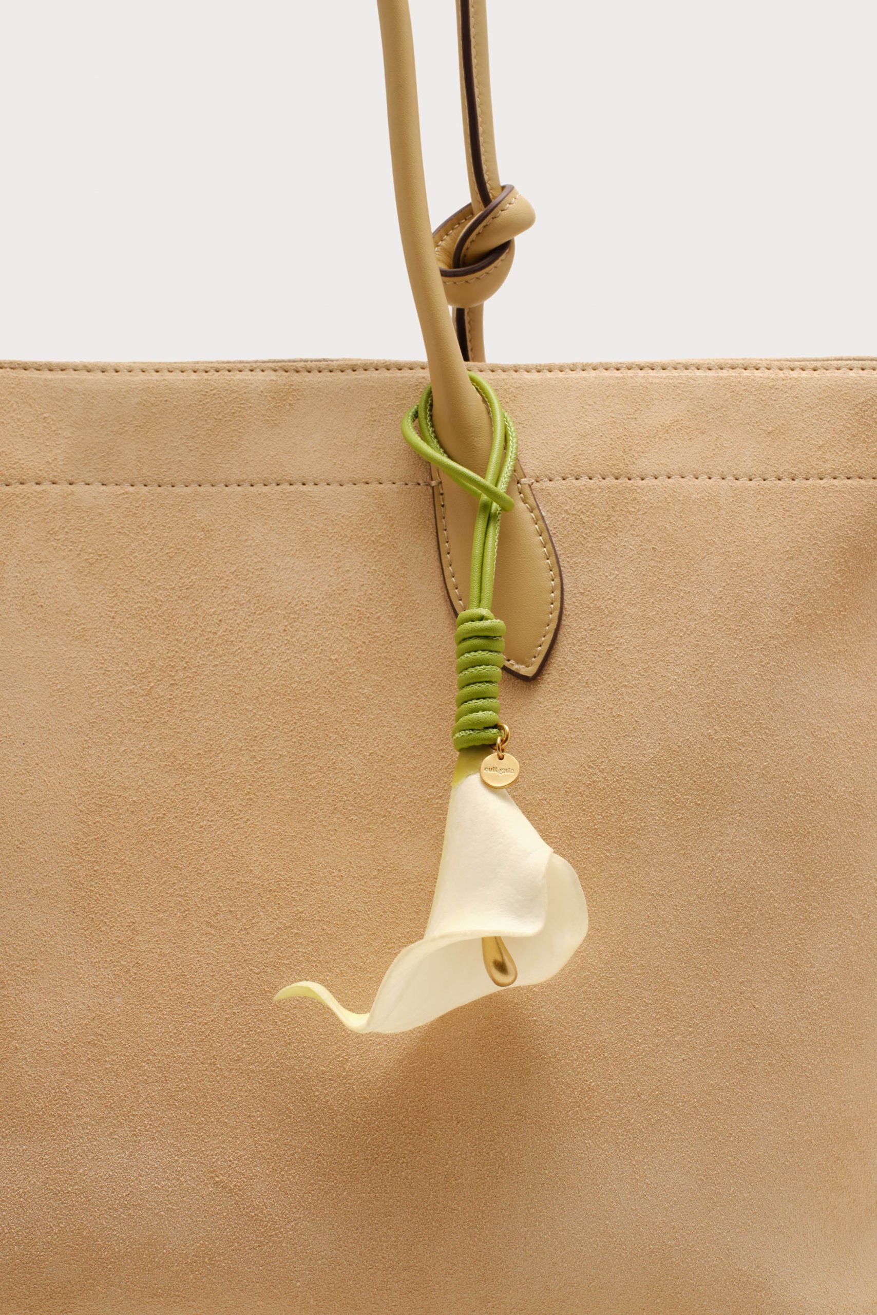 CALLA BAG CHARM
