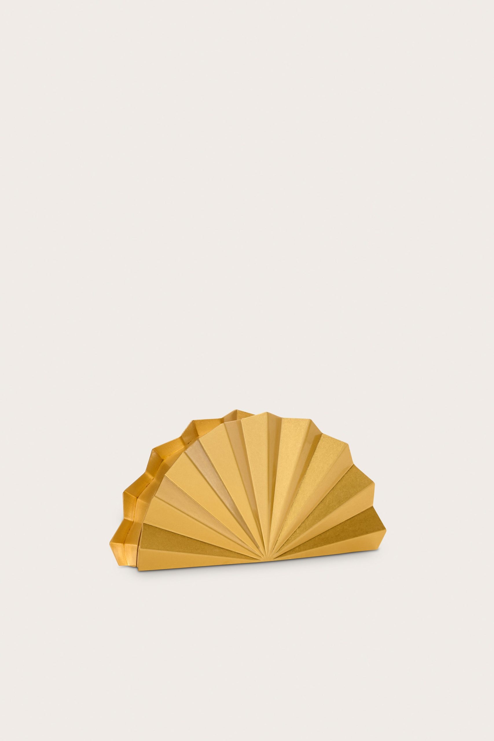 EsmeClutchAntiqueBrassR-scaled