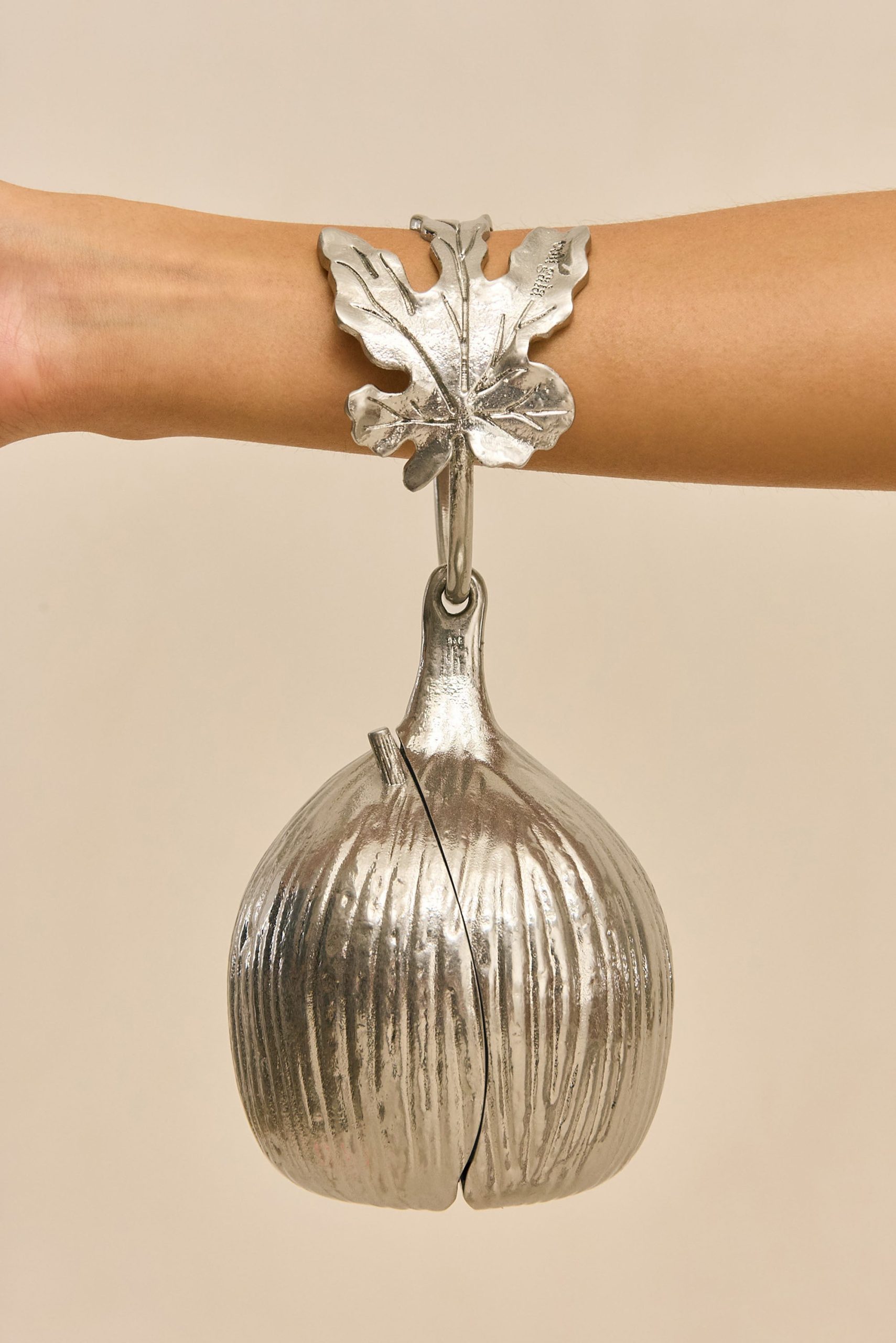 FICOWRISTLET_251117_DR_CG_PF26_LB_80_BAGS_0088-scaled
