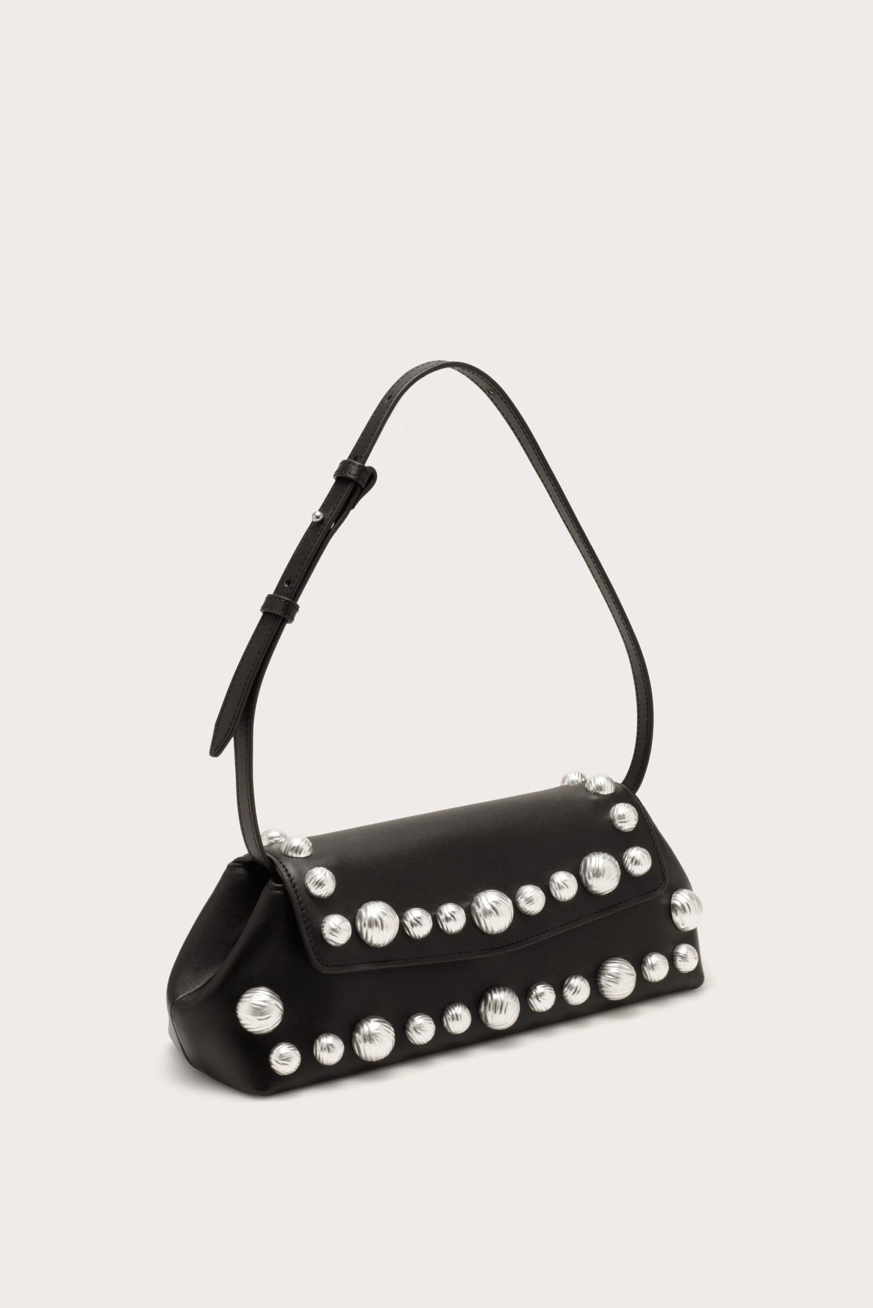 GILLISHOULDER_BLK_260420_CultGaia_Product-PF2618819_WEBBED-scaled