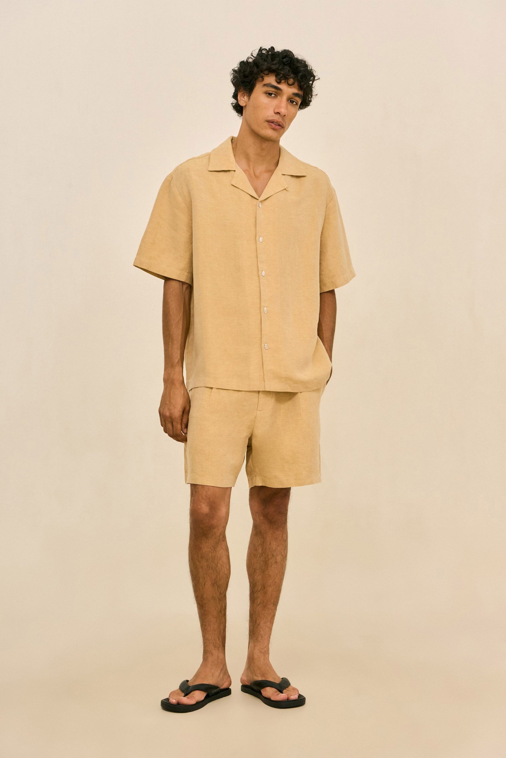 GRIFFINTOP_NICKLAUSSHORT_260521_DR_CULT_GAIA_MENS_R27_12_RESHOOTS_0463_03a1e8d7-56a2-4239-93d2-7572144b0f18-scaled