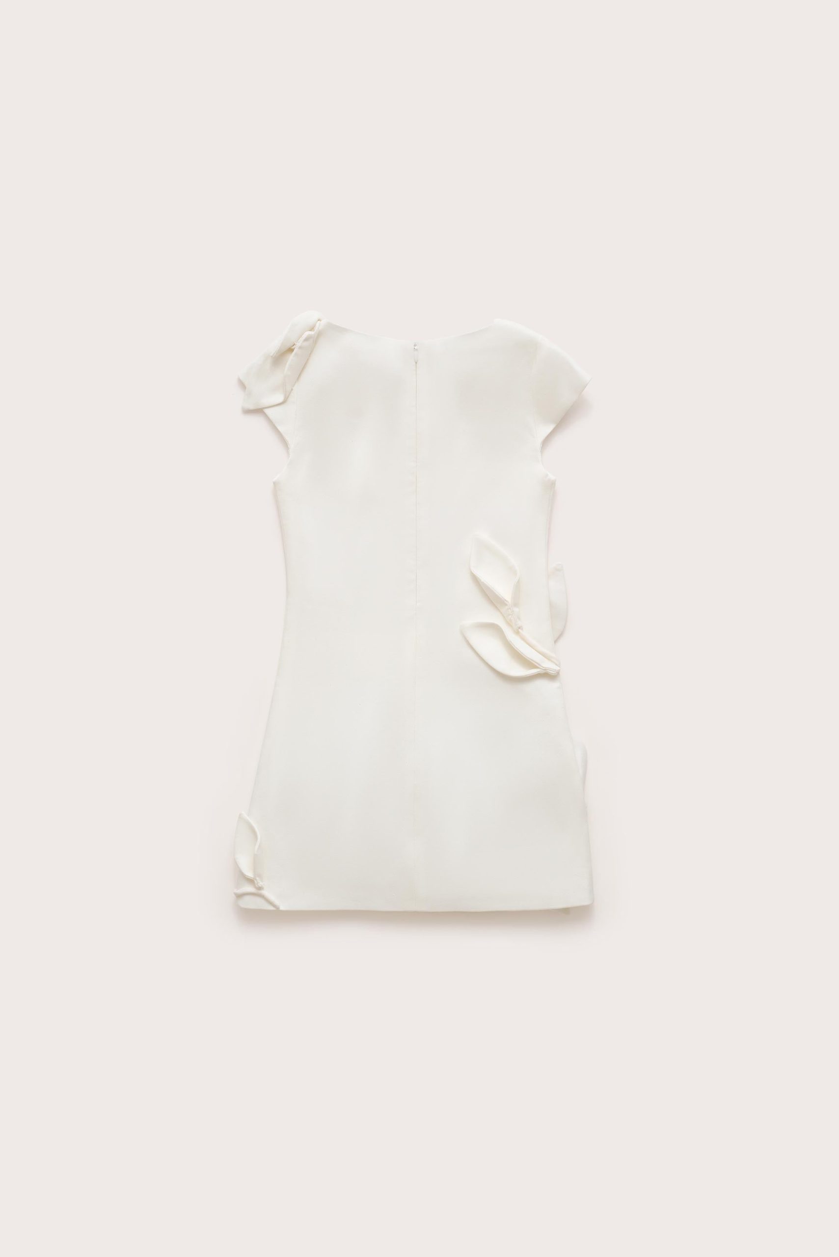 GULT-GAIA_KIDS_R26_WISTERIA-DRESS_Cream_Back-scaled