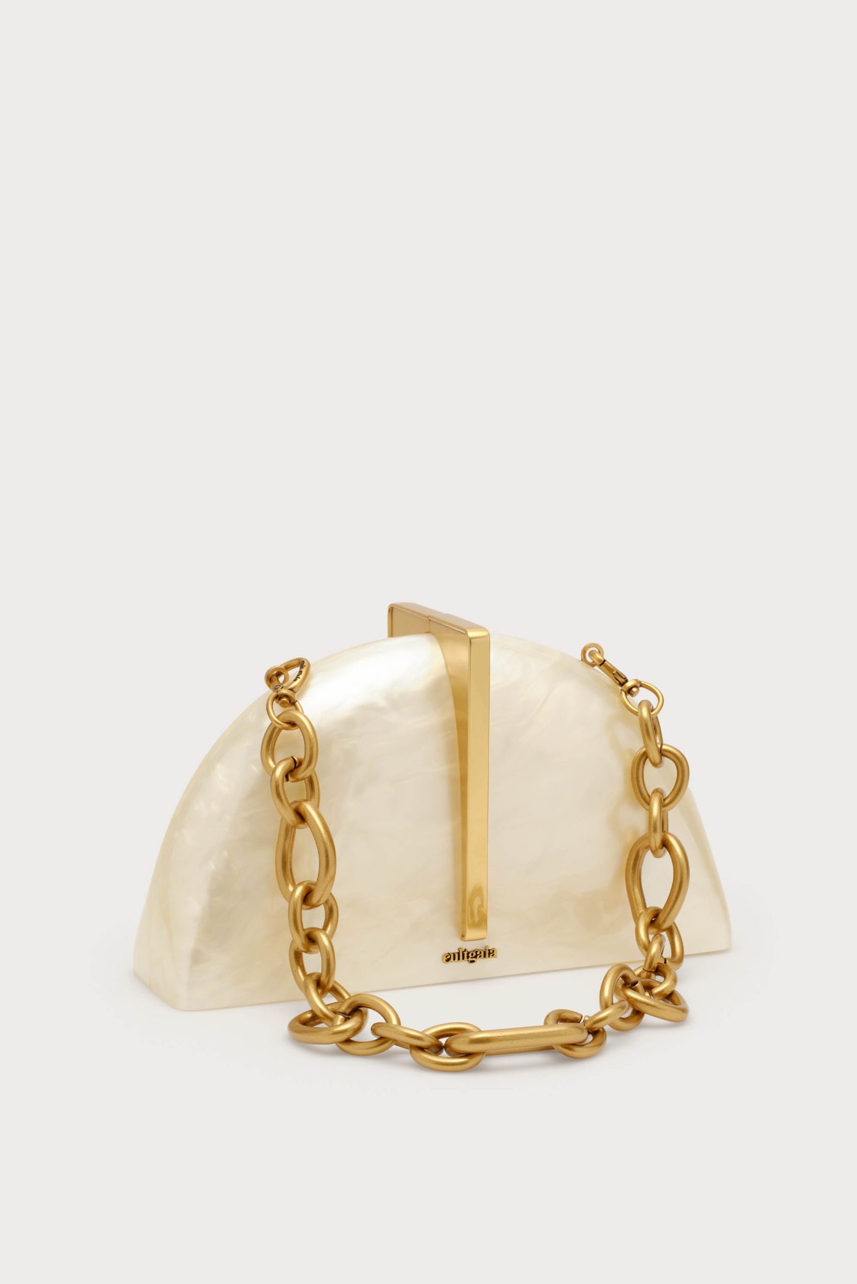 LAGUNA_IVORY_251120_Cult-Gaia_Product_0709_W1a_WEBBED_63a6f60d-9c45-4e95-8335-c15400096e4d-scaled