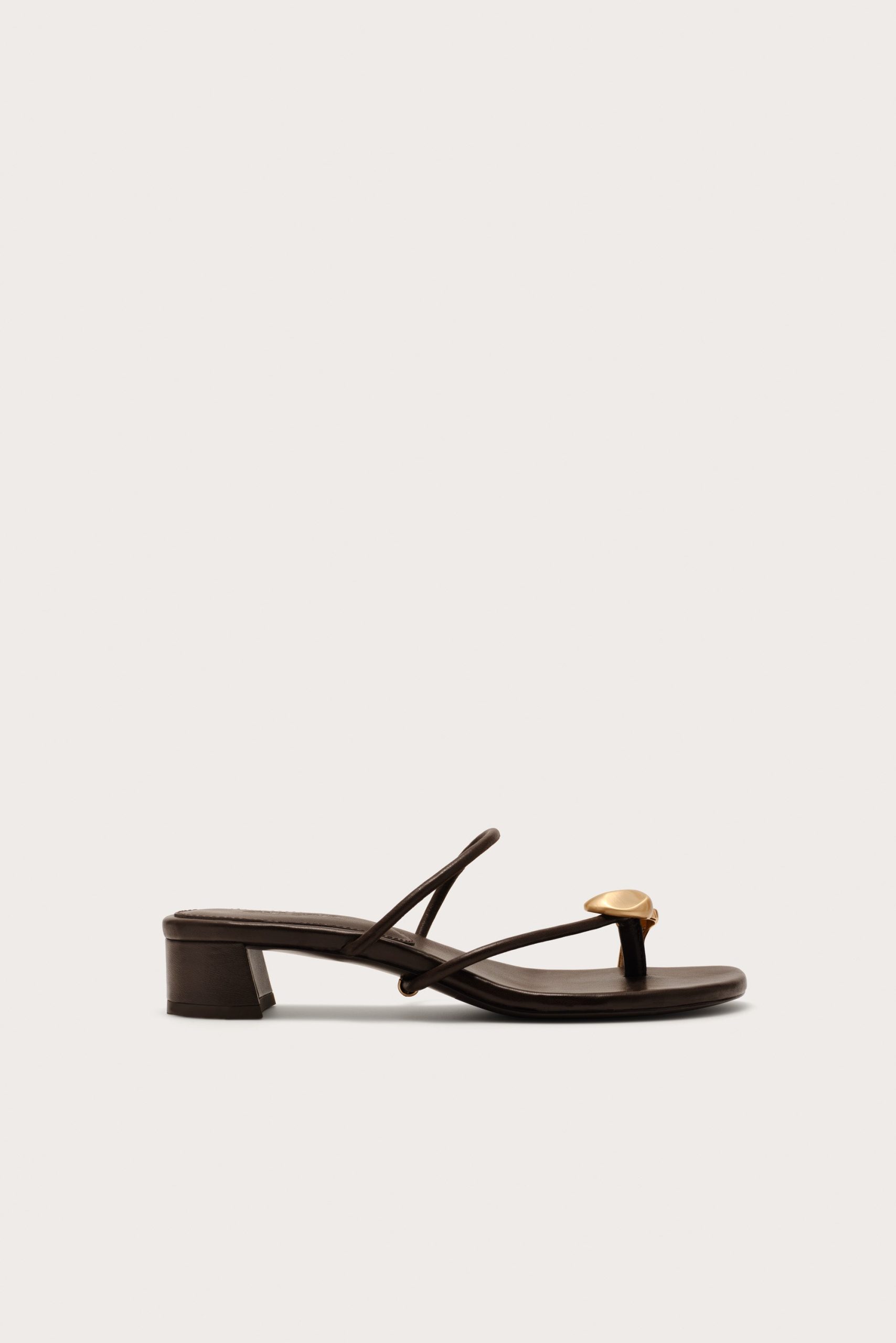 LUCASANDAL_LWK_260420_CultGaia_Product-PF2619352_WEBBED-scaled