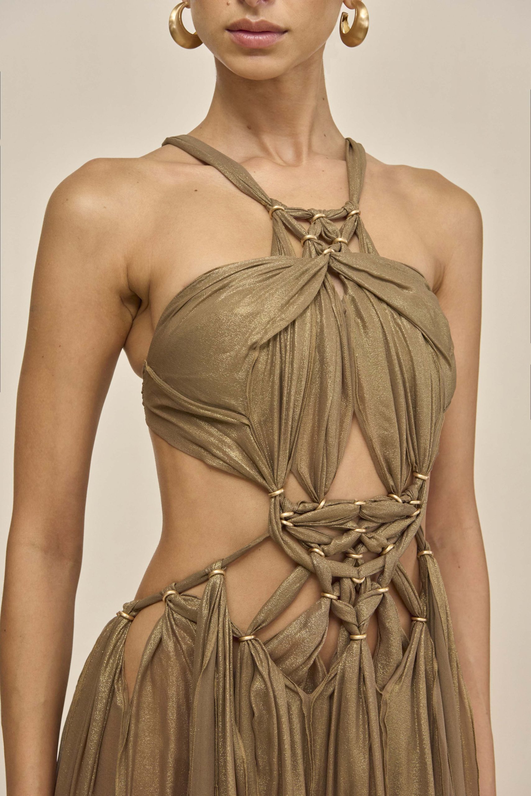 Look_63_ALEXA_3677_WEBBED-scaled