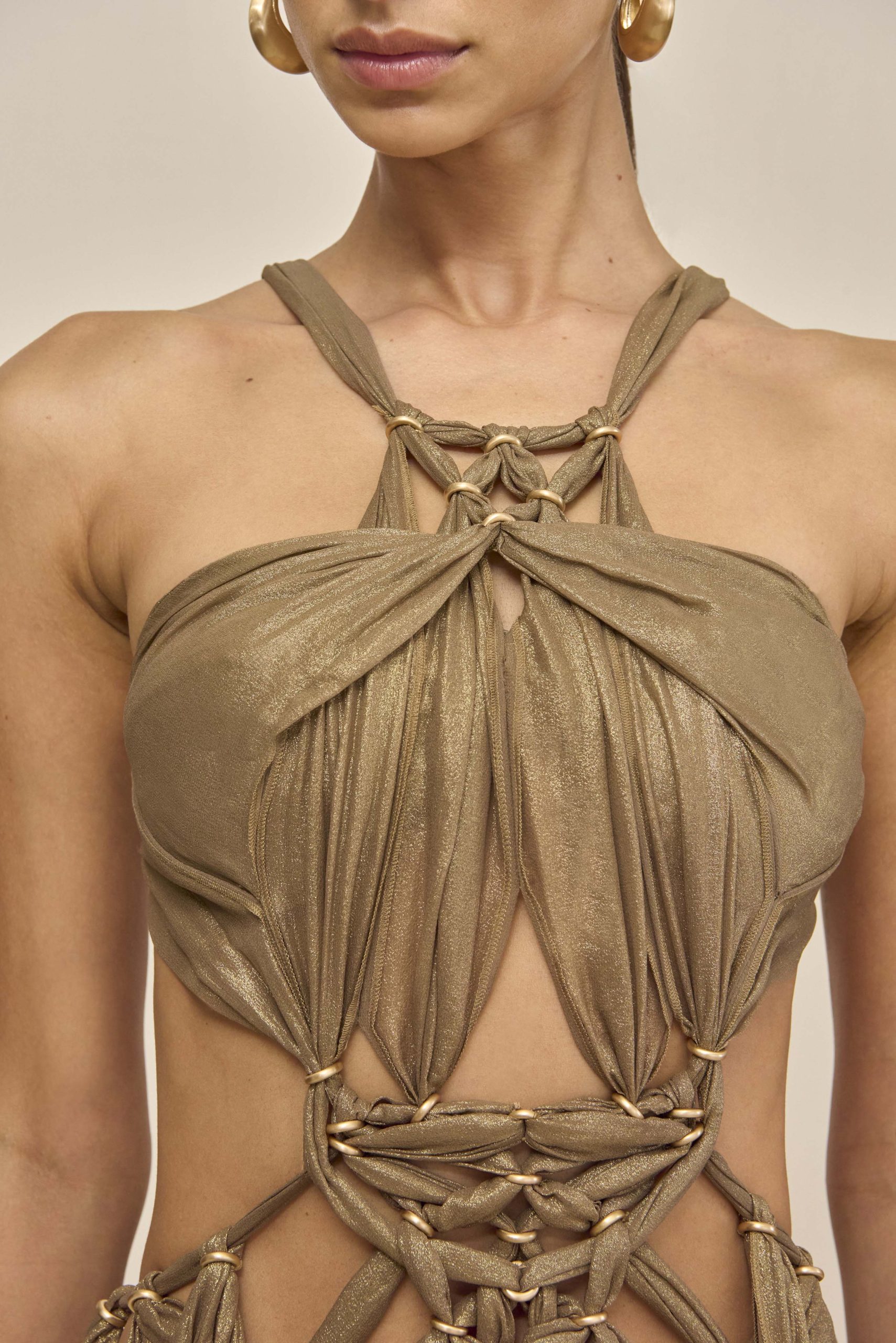 Look_63_ALEXA_3686_WEBBED-scaled