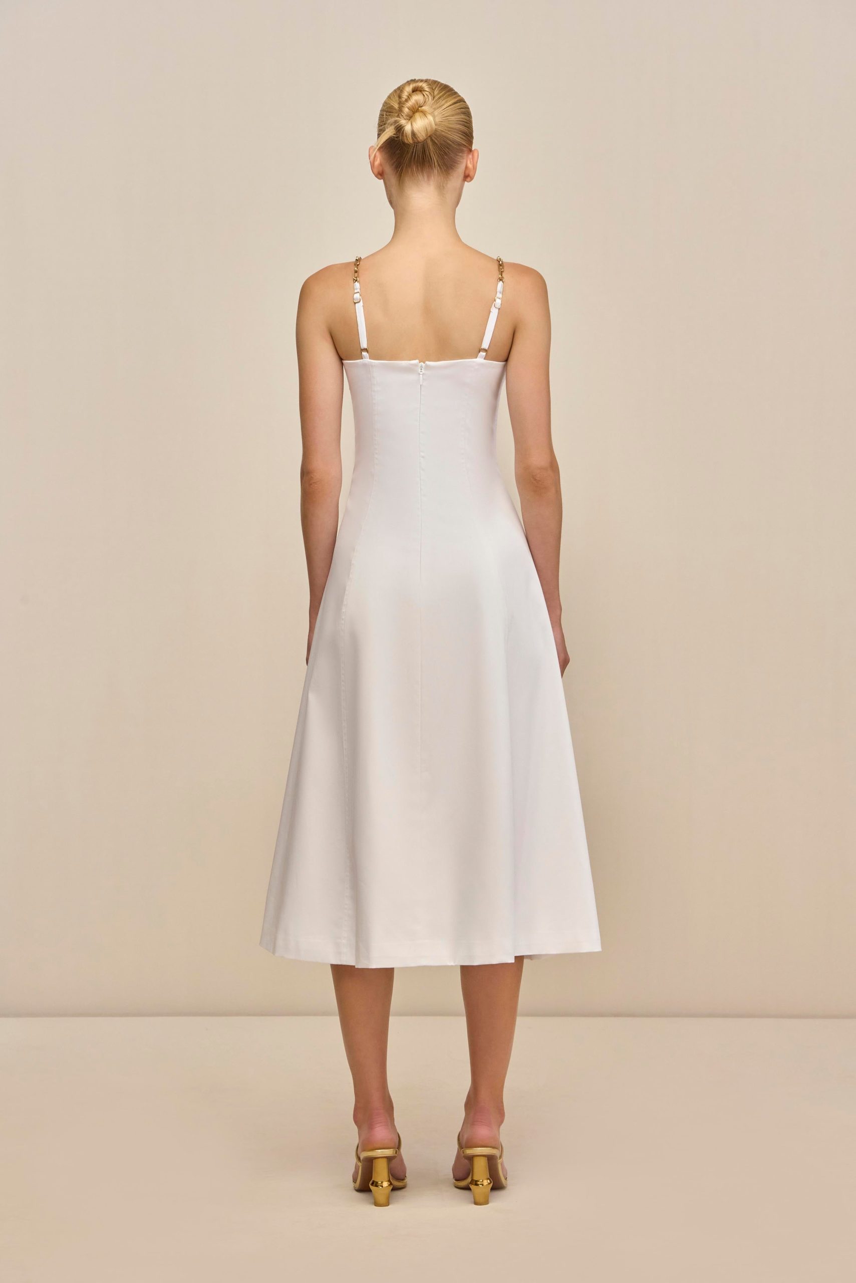 Look_67_KENDRA_7460_WEBBED-scaled