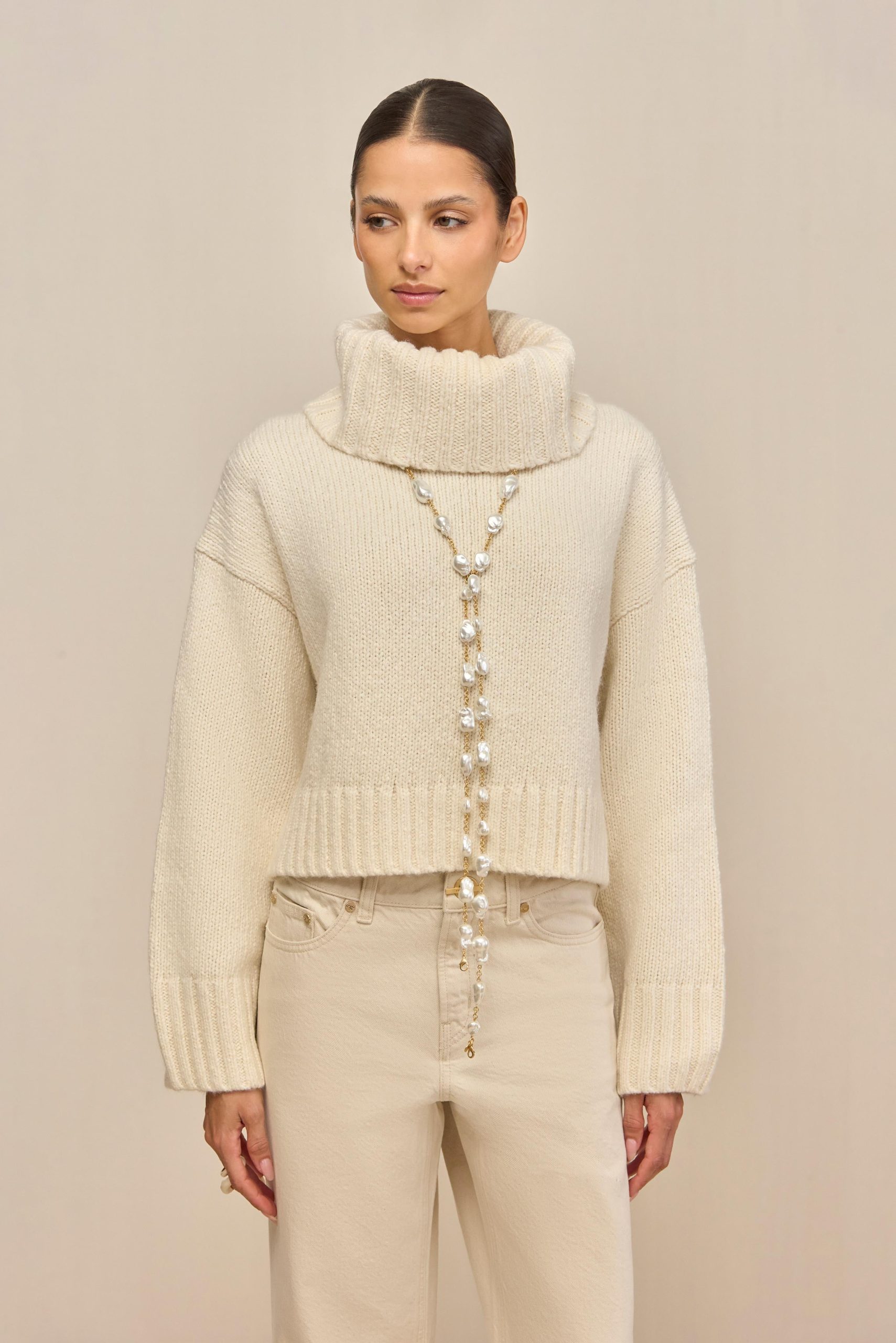 Look_8_BELLANA_0320-scaled
