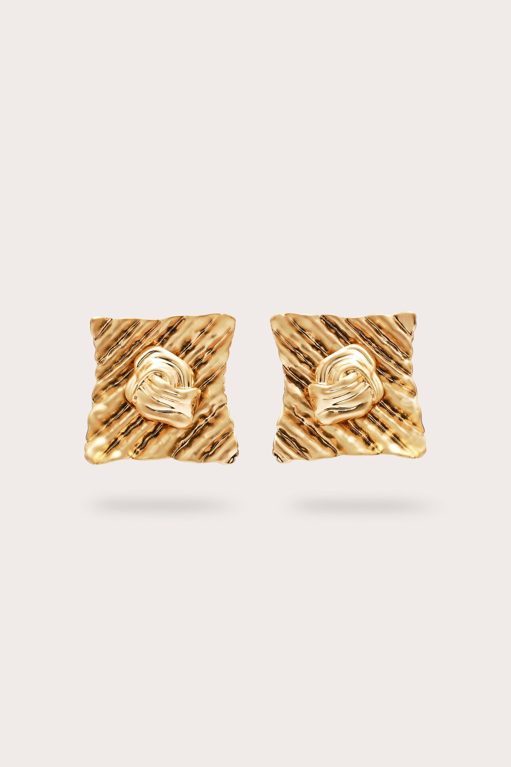 NAYDINE EARRING
