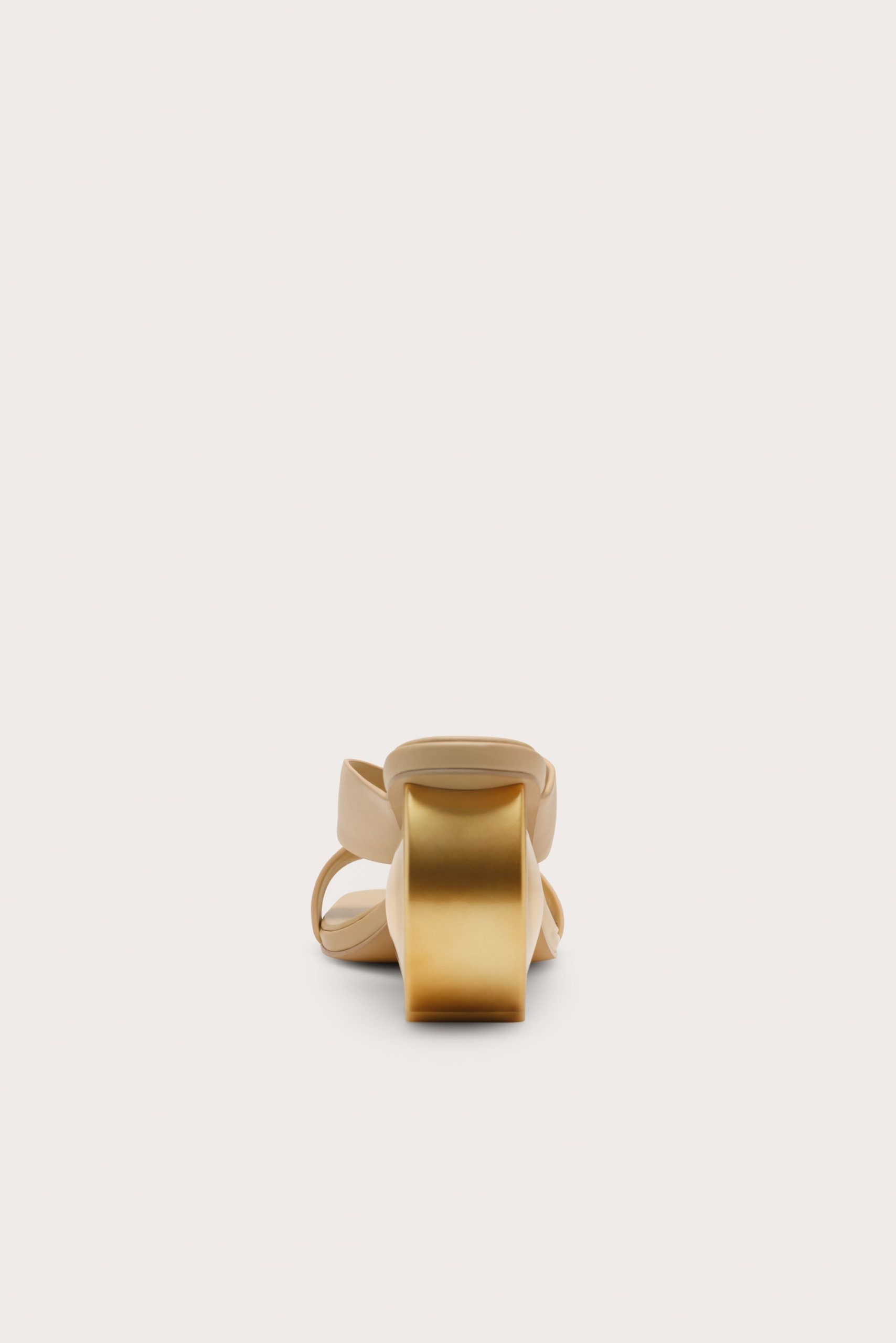 NINASANDAL_SM_260123_Cult-Gaia_Product15106_WEBBED-scaled