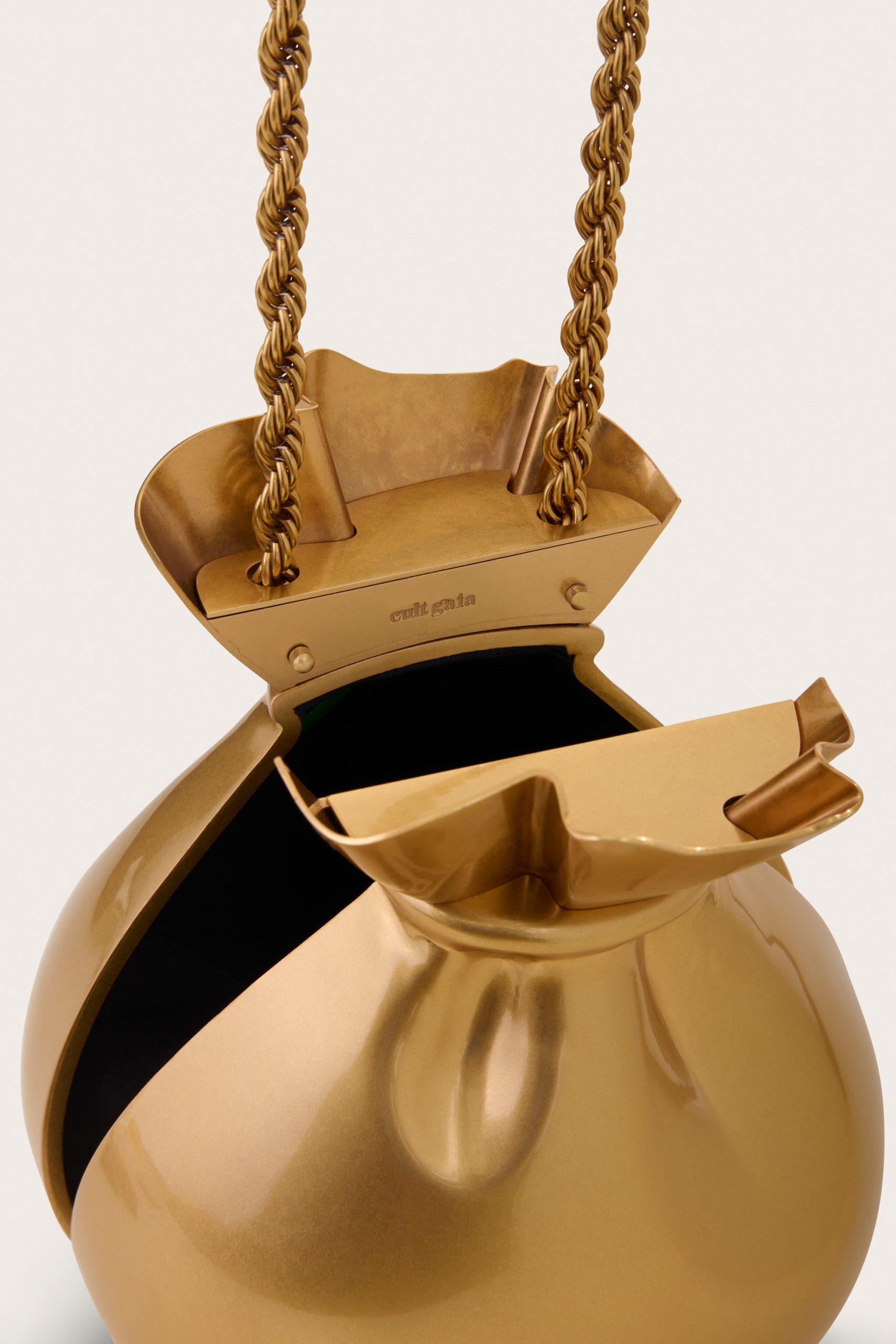 PalloncinoWristletAntiqueBrassDETAIL-scaled