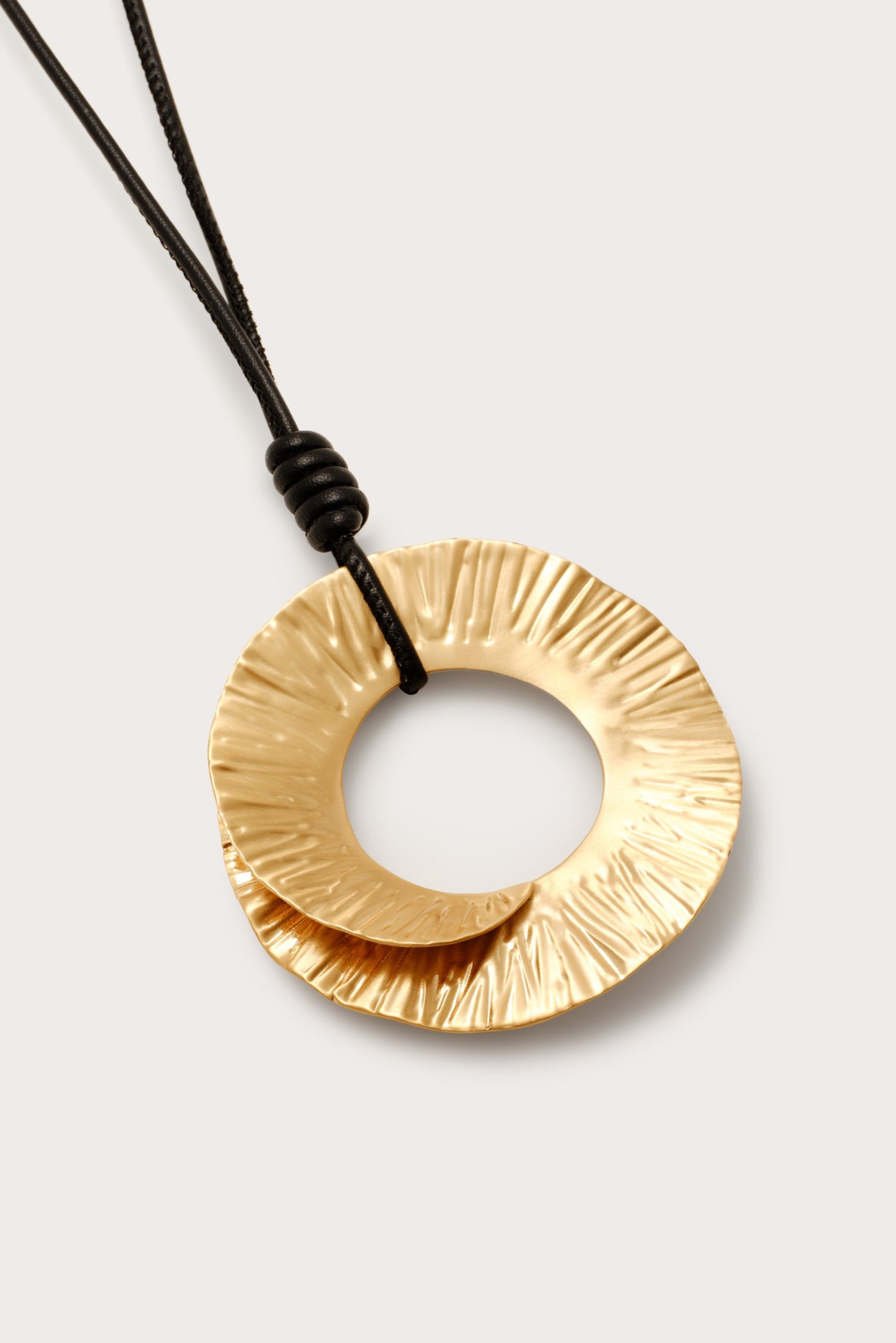 RENNECKLACE_260522_CultGaia_PF26_pick-ups_20672_WEBBED-scaled