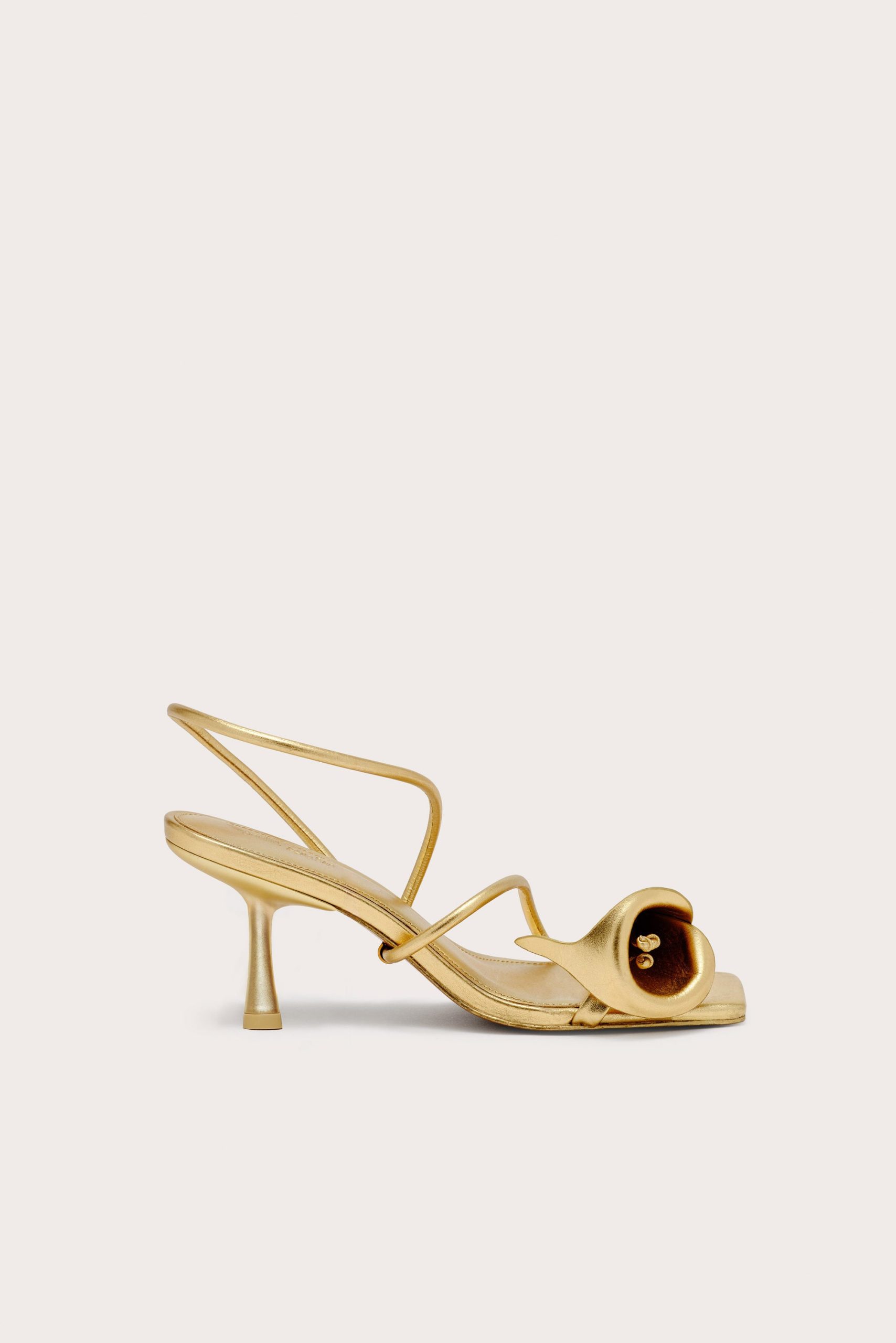 RIAH SANDAL