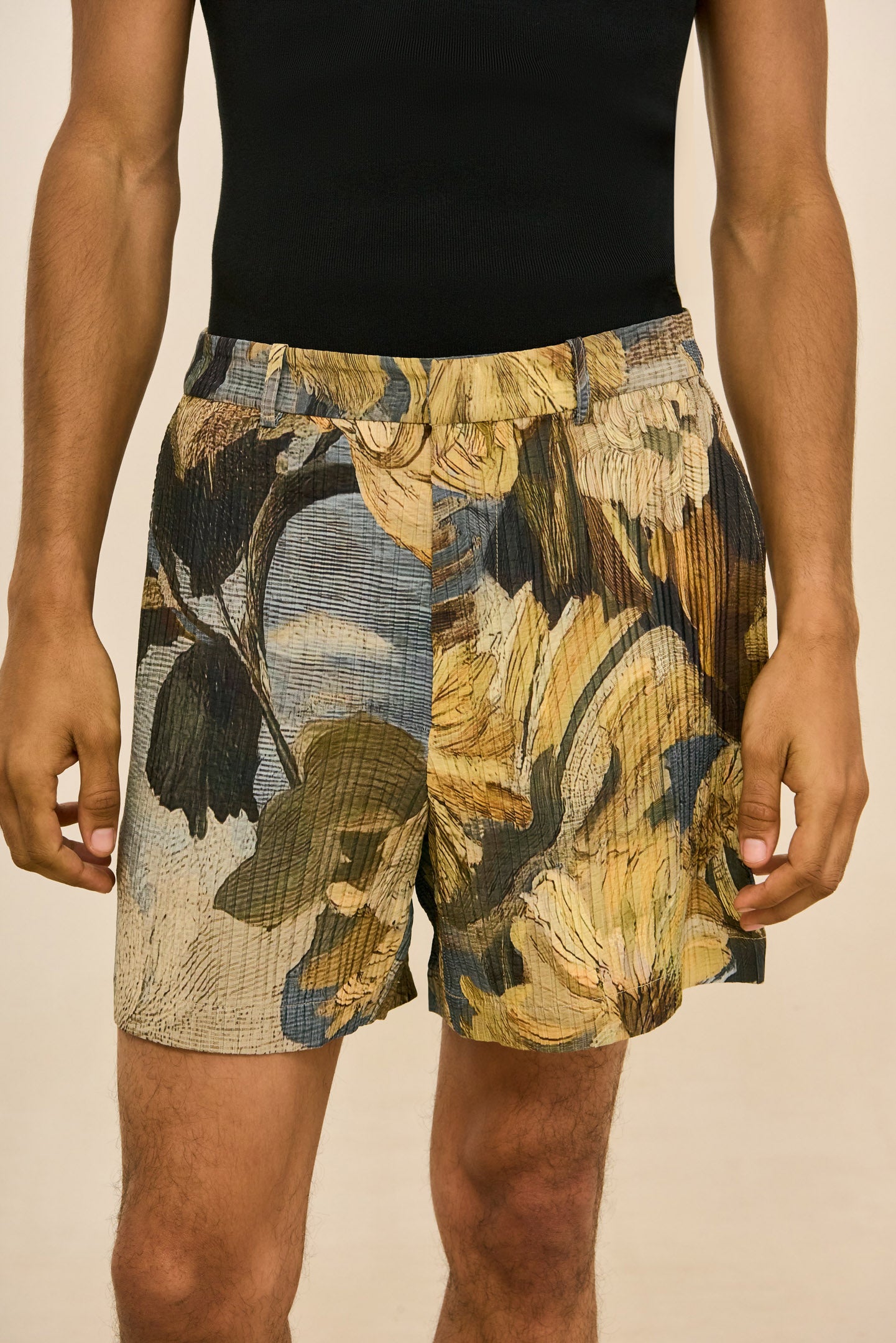 ROSSHIRT_SEBASTIANSHORT_WD_260521_DR_CULT_GAIA_MENS_R27_12_RESHOOTS_0010