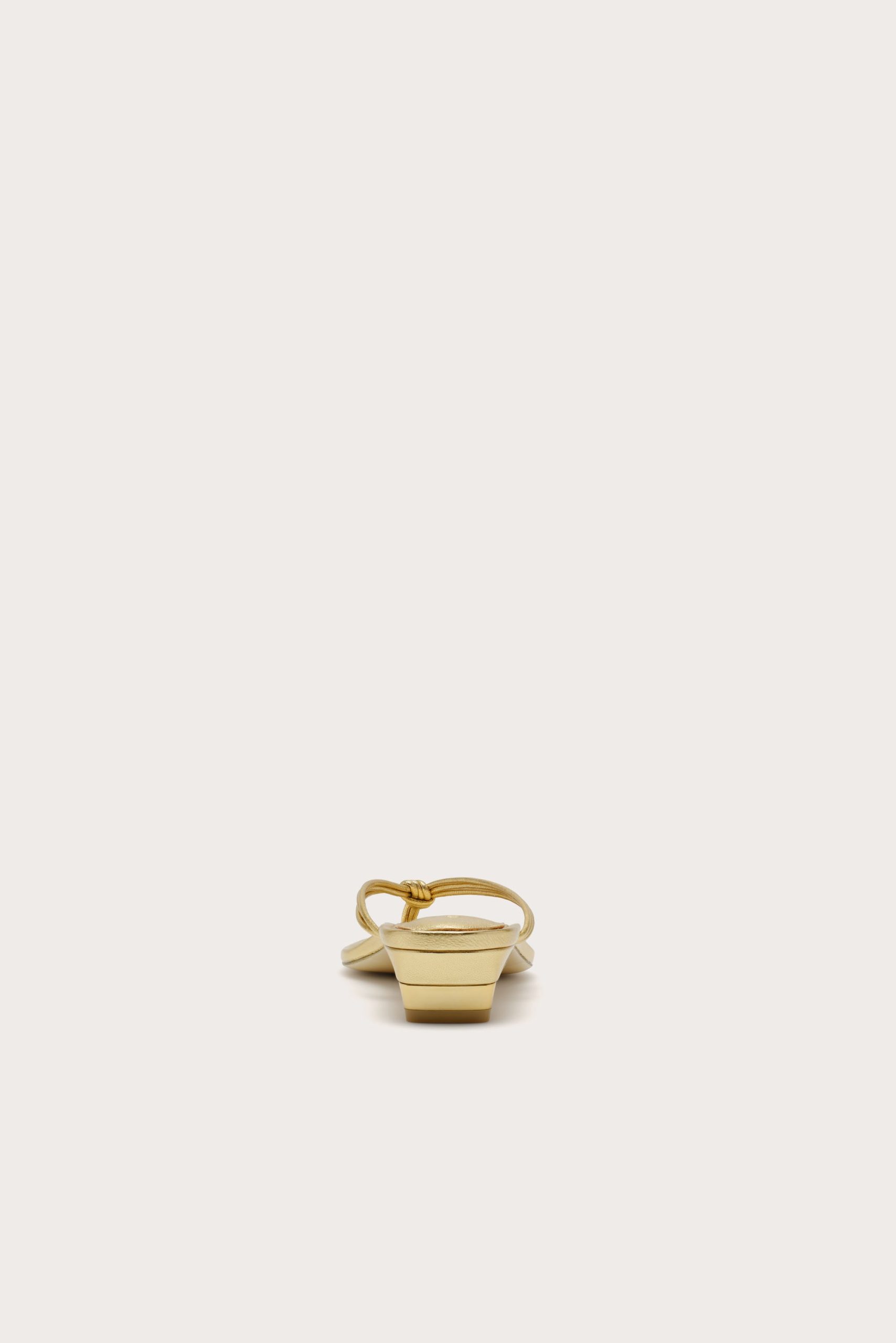 SKYLARSANDAL_BR_260123_Cult-Gaia_Product14708_W1a_WEBBED-scaled