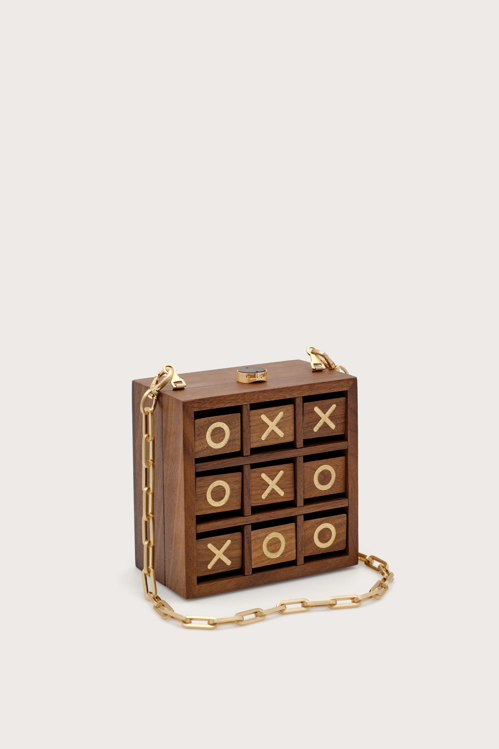 TIC TAC TOE CLUTCH
