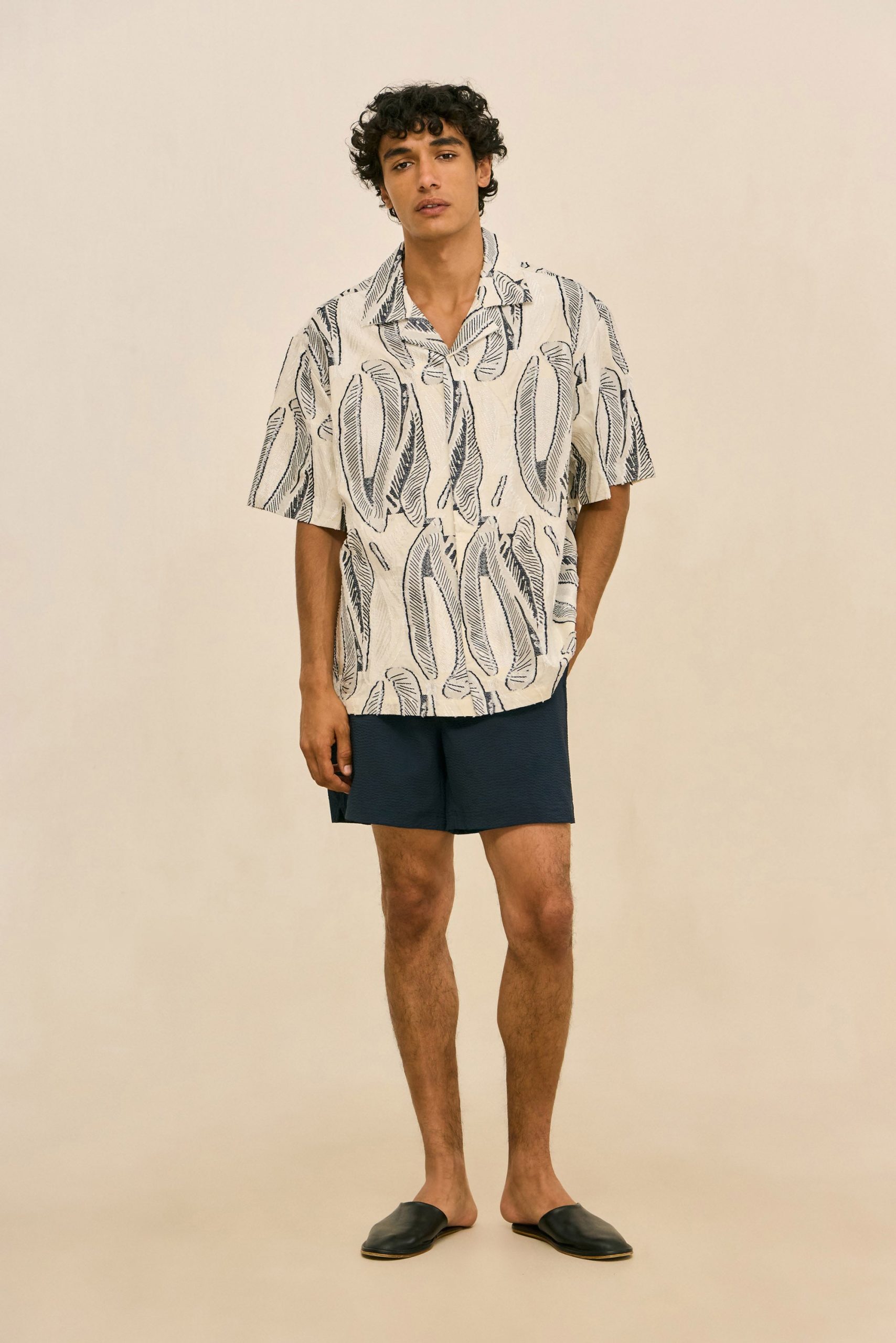WILLTOP_NICCOSHORT_DL_260521_DR_CULT_GAIA_MENS_R27_12_RESHOOTS_0178_5f1cbecb-1fb3-4411-96f6-5ae0064921f0-scaled
